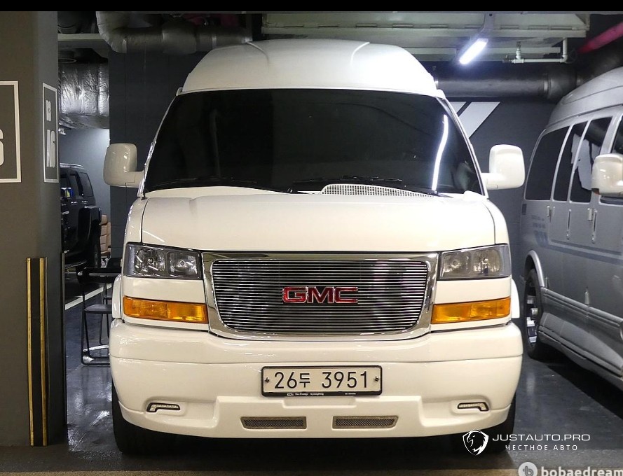 Автомобиль GMC Savana