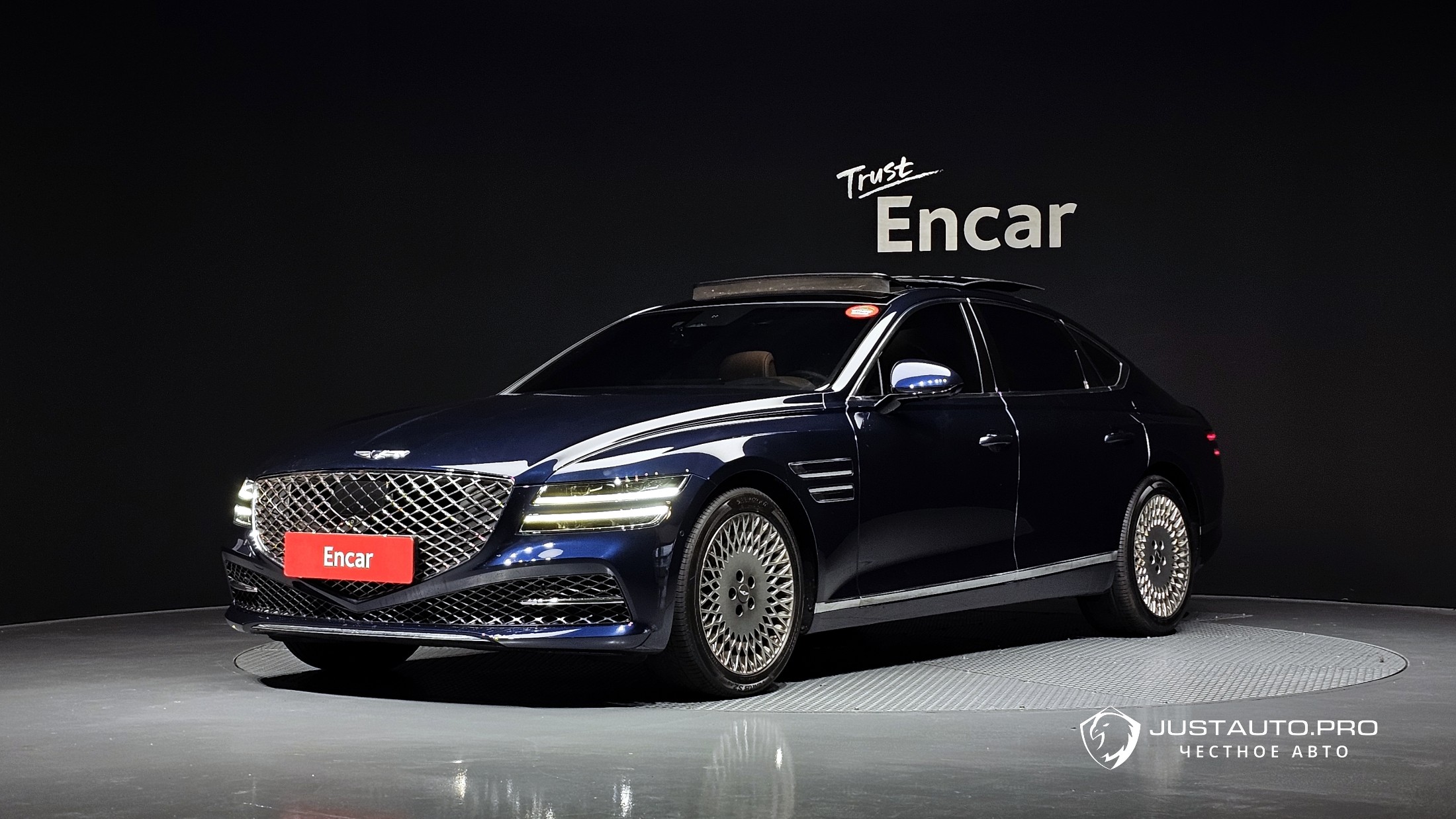 Автомобиль Genesis G80