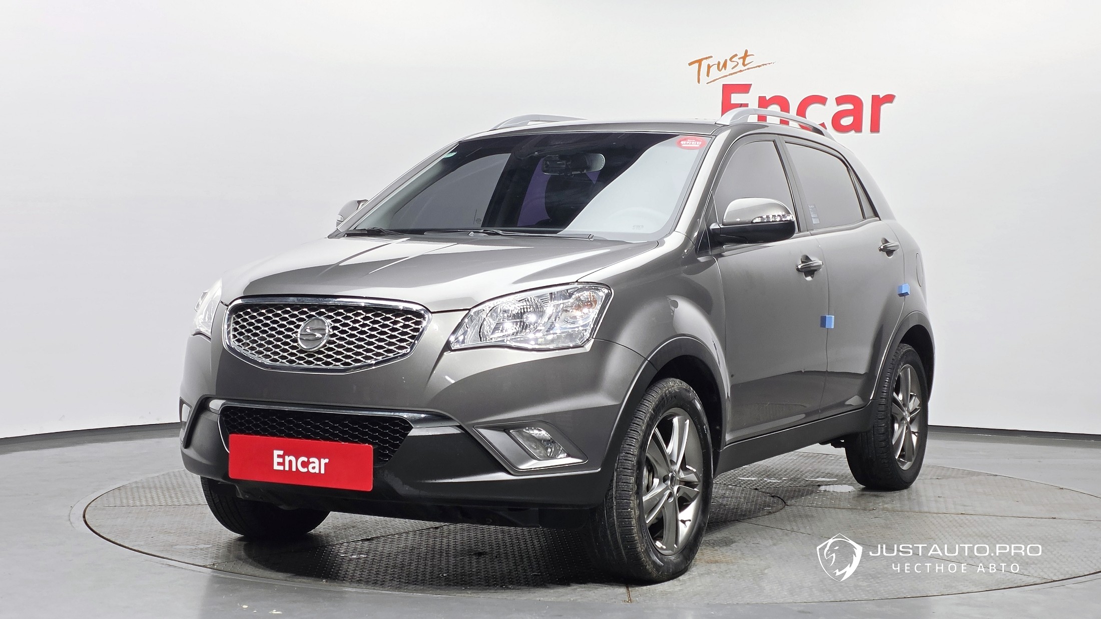 Автомобиль KG_Mobility_Ssangyong KORANDO