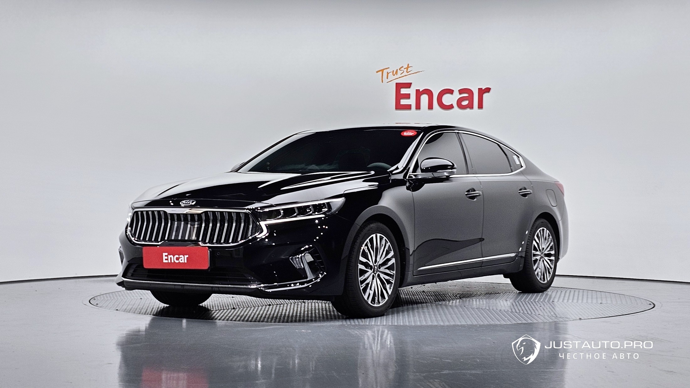 Автомобиль Kia K7