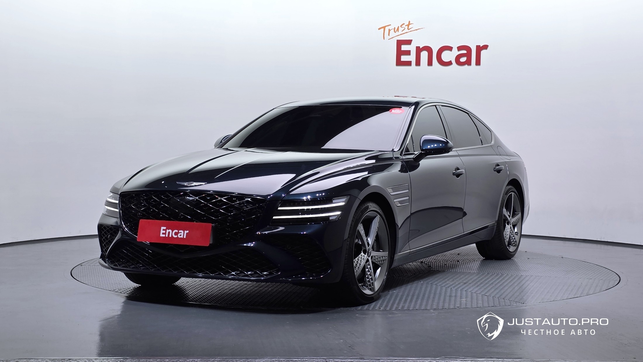Автомобиль Genesis G80