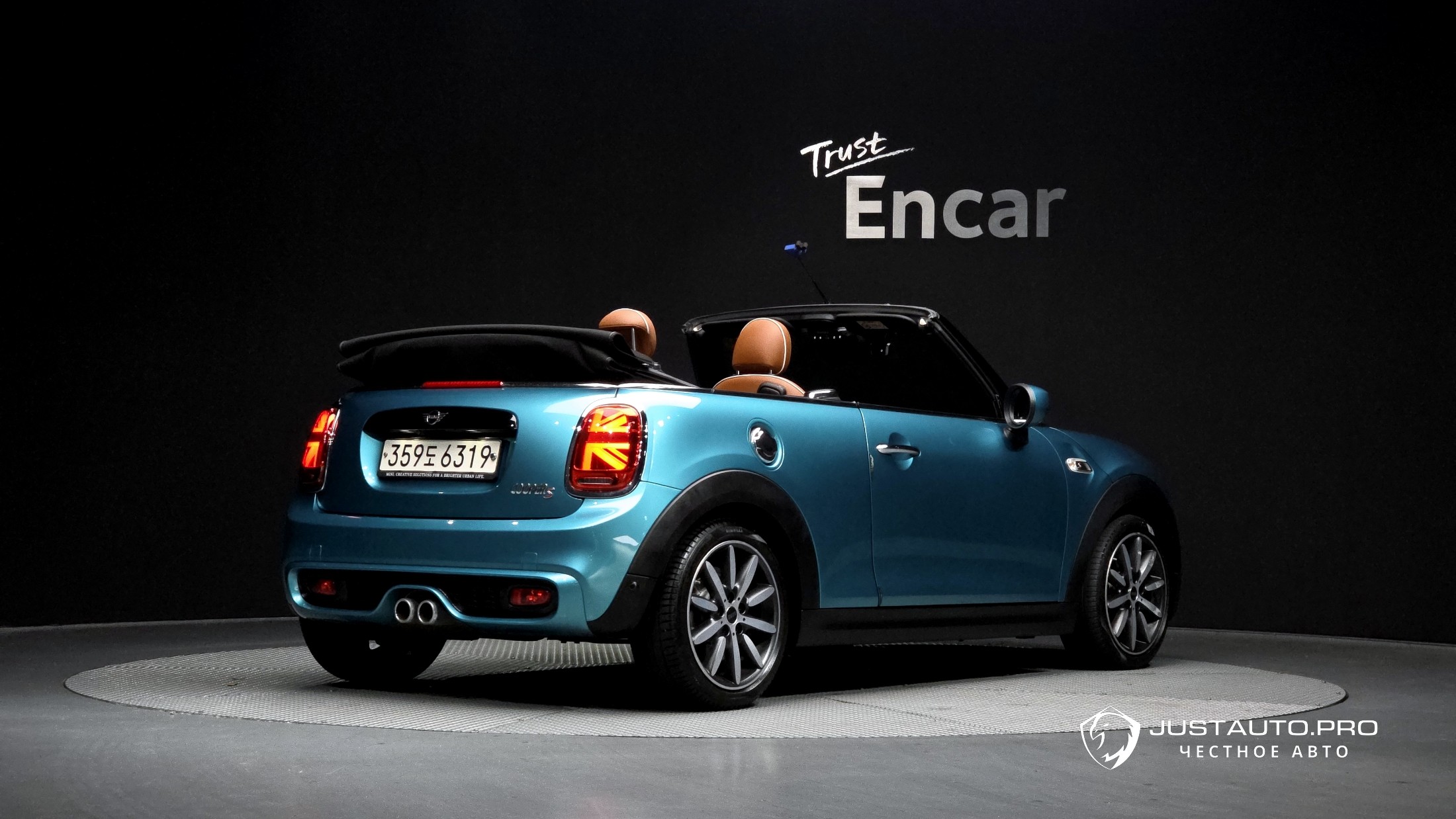 Автомобиль Mini Cooper Convertible