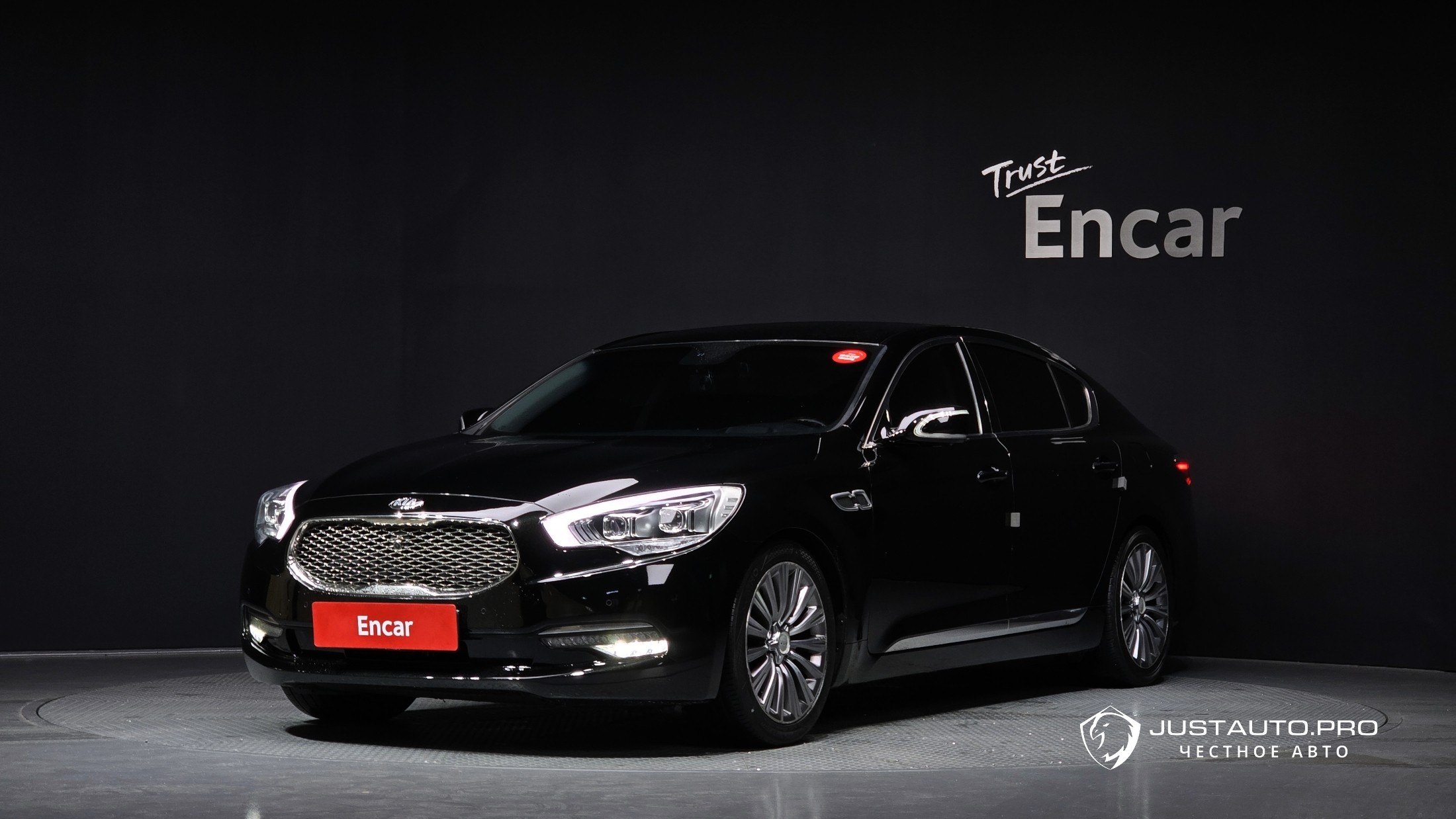 Автомобиль Kia K9