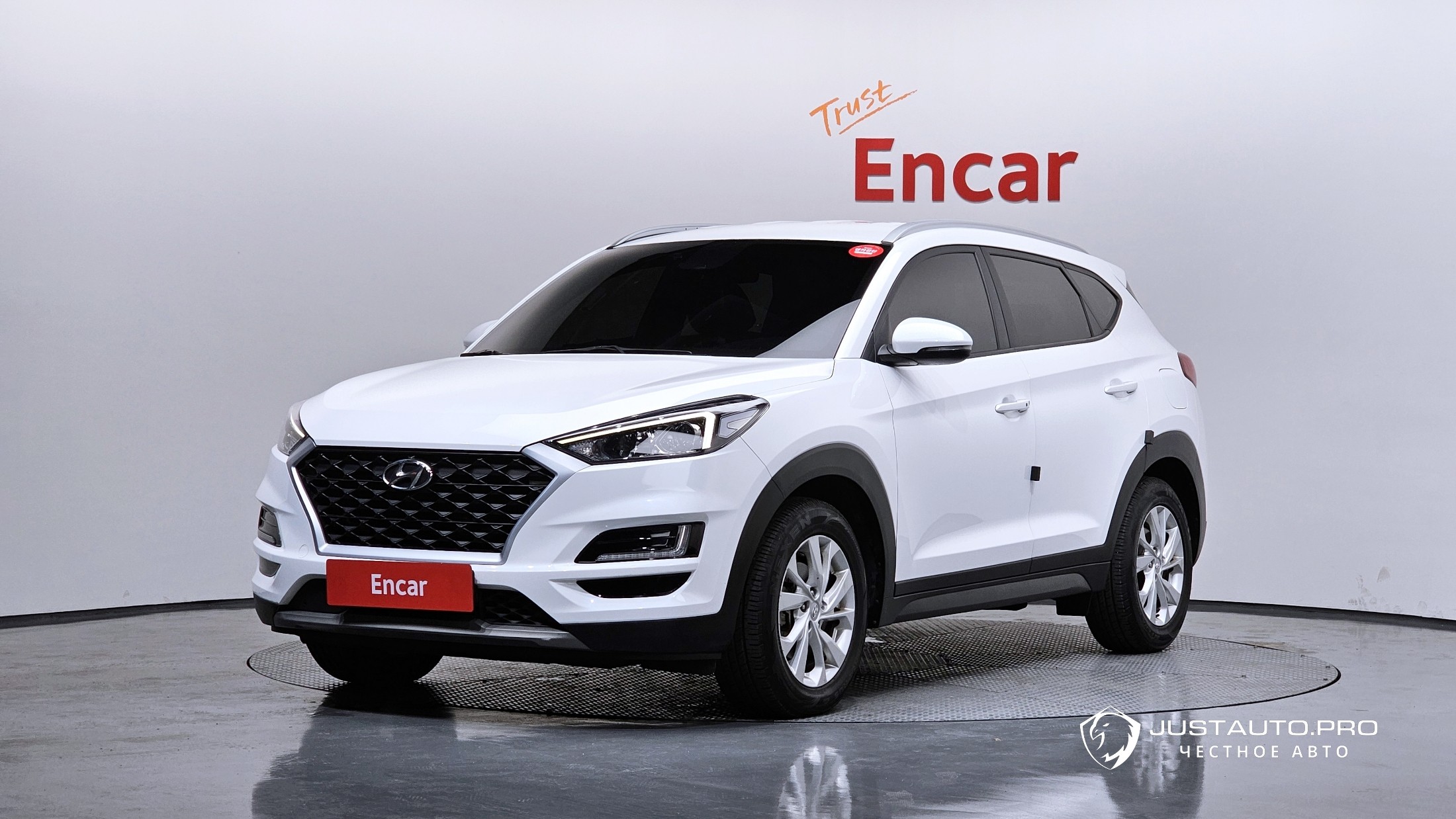 Автомобиль Hyundai Tucson