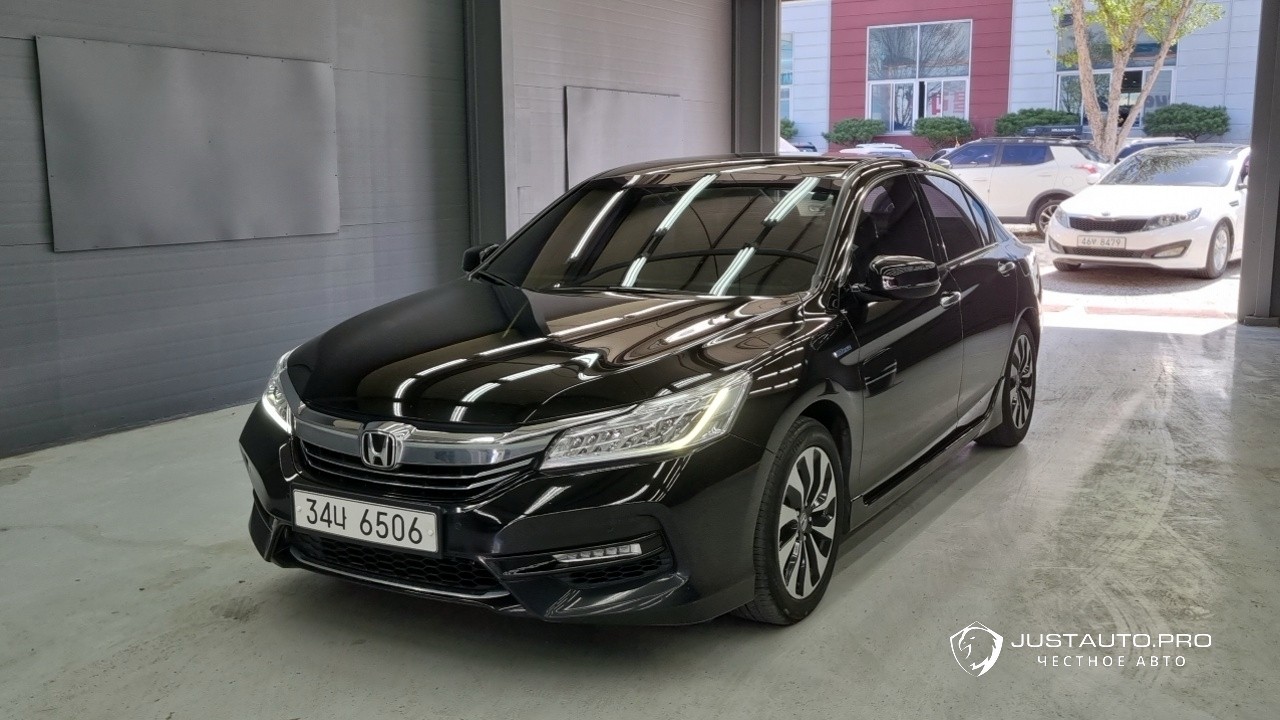 Автомобиль Honda Accord
