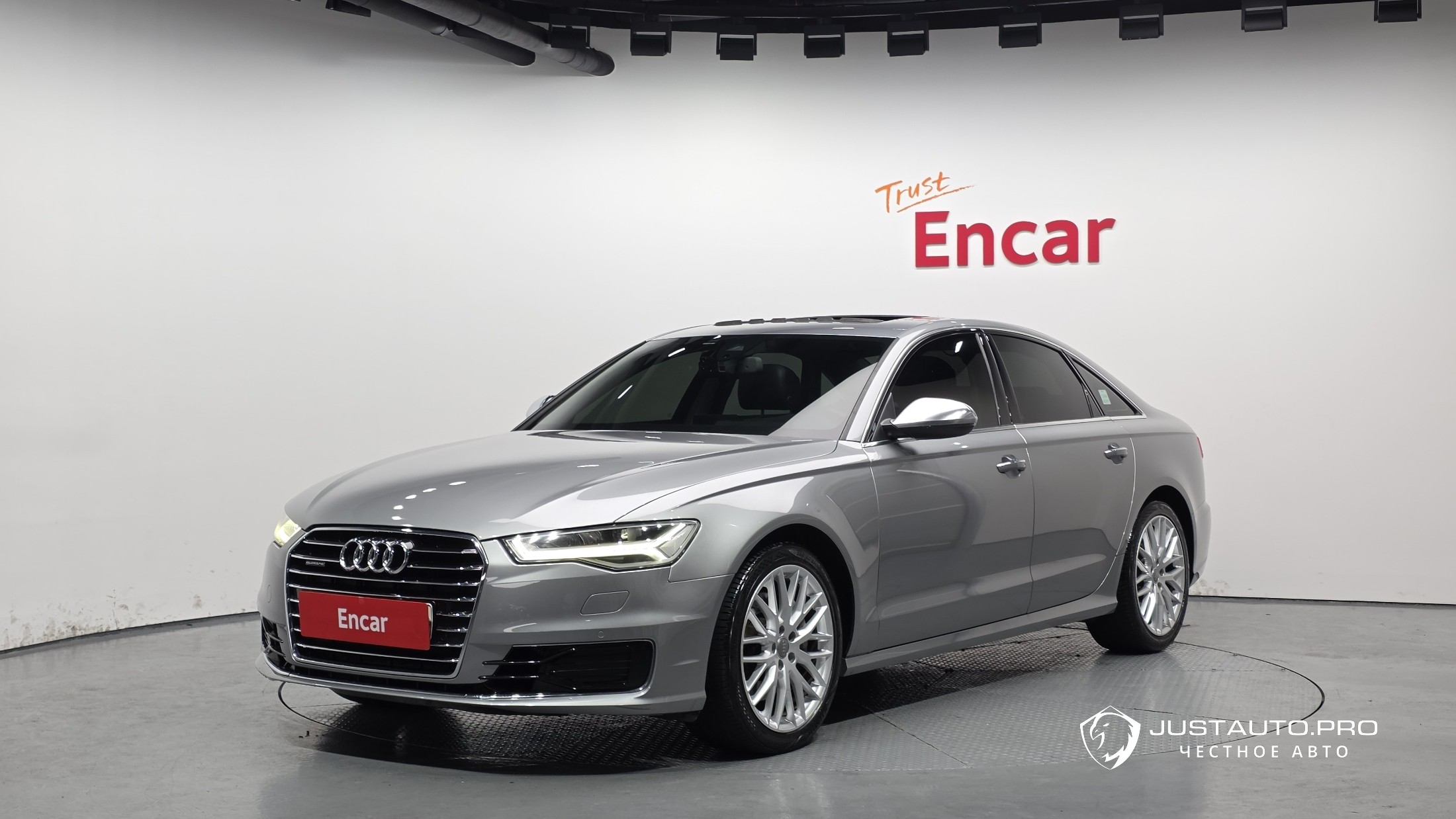 Автомобиль Audi A6