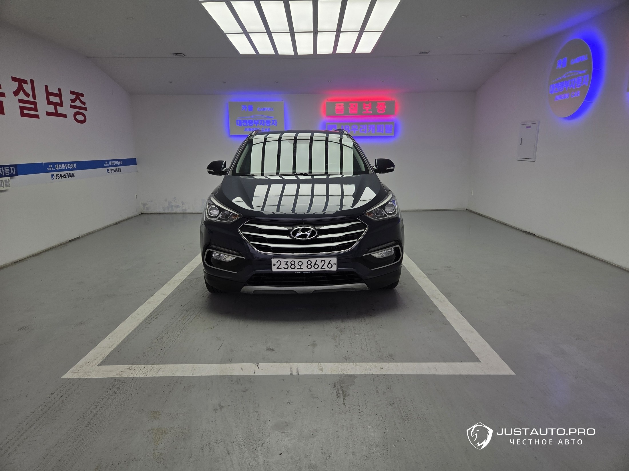 Автомобиль Hyundai Santafe