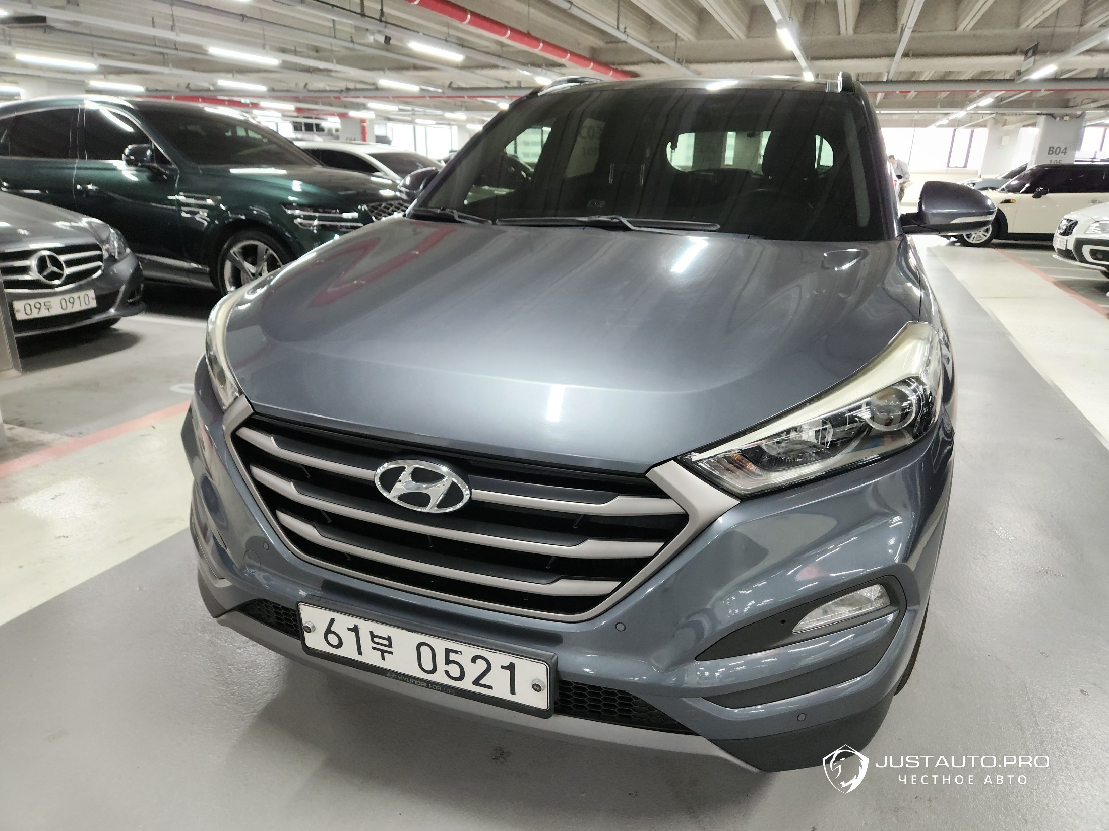 Автомобиль Hyundai Tucson