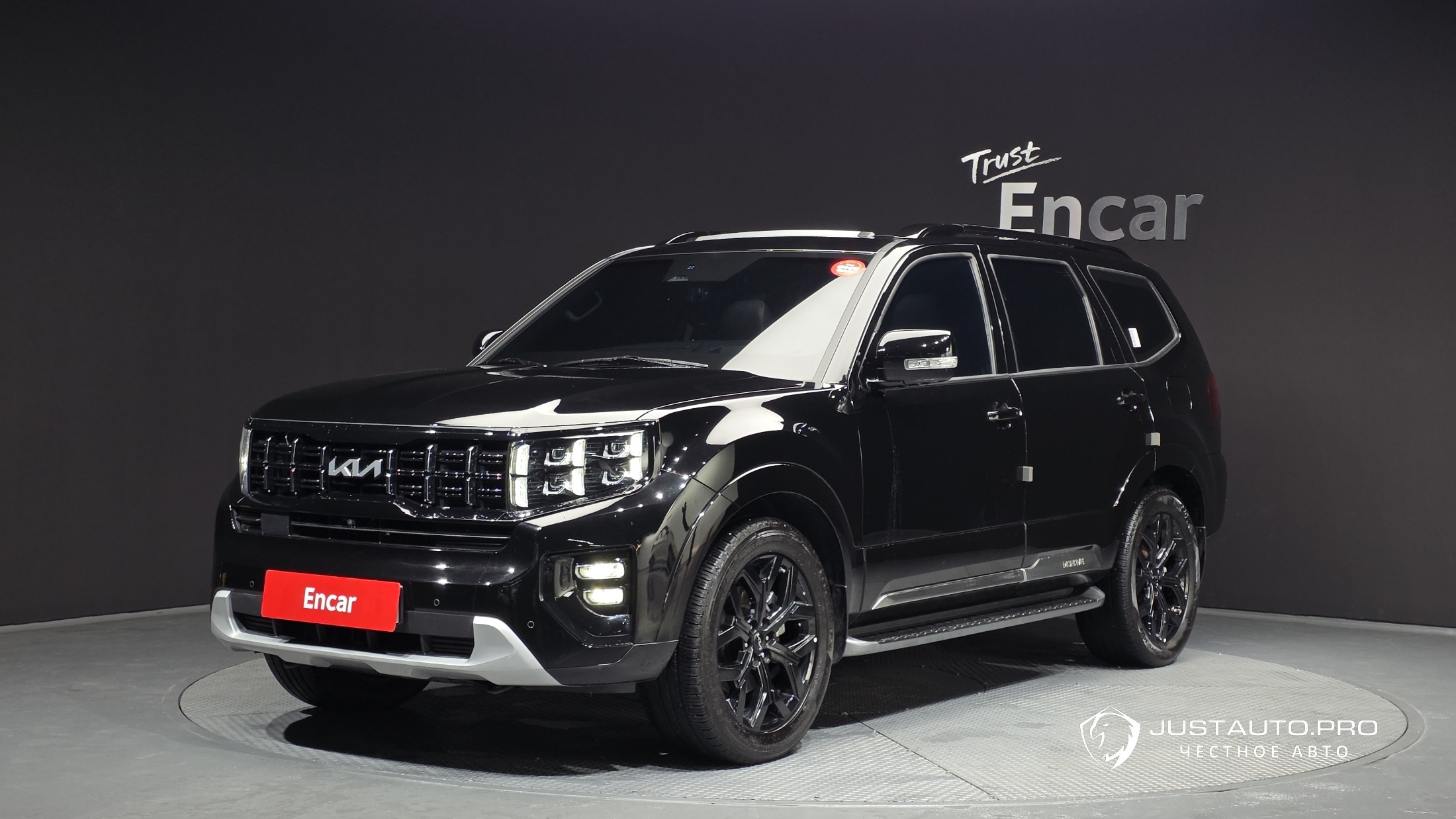 Автомобиль Kia Mohave