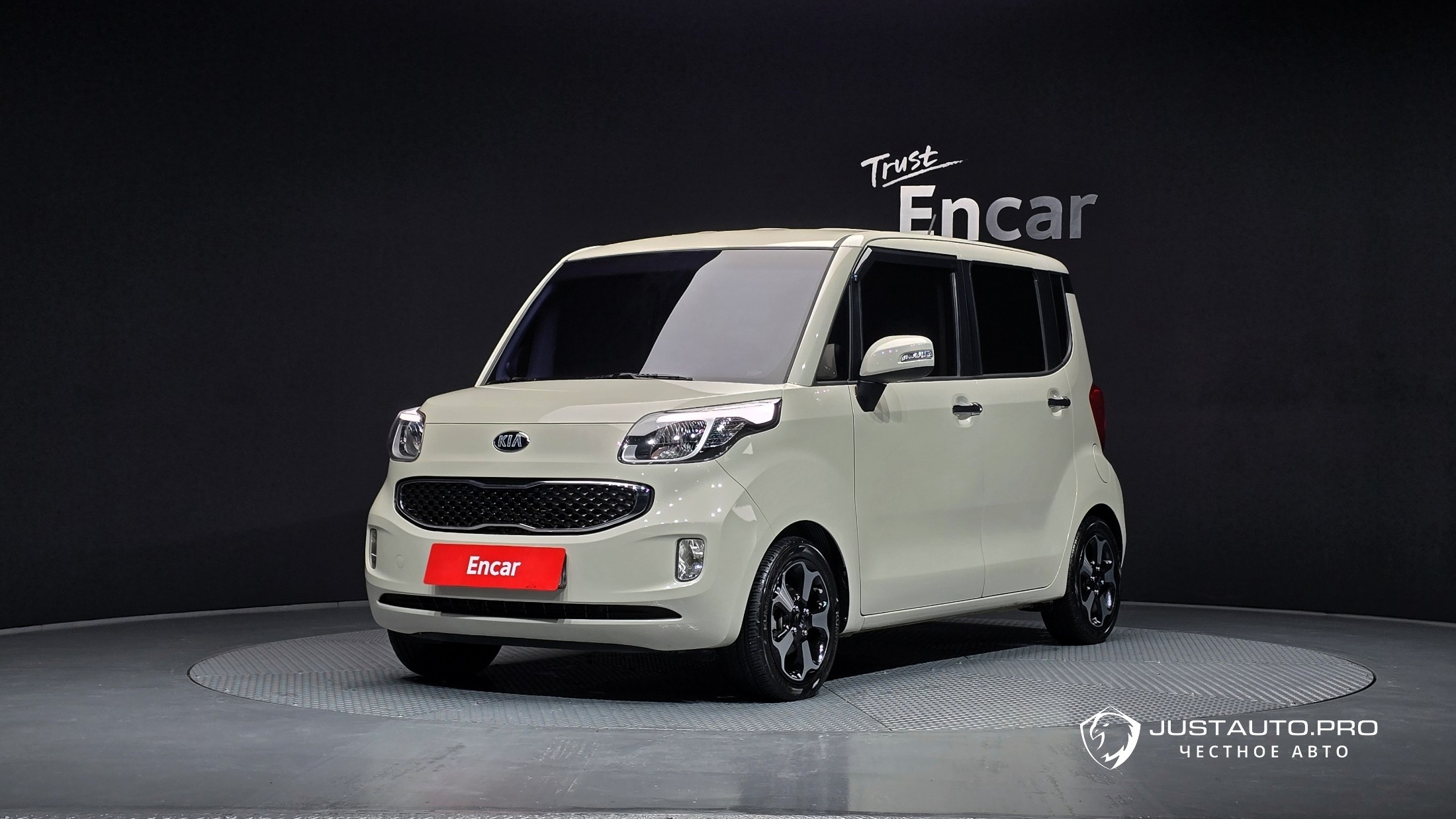 Автомобиль Kia RAY
