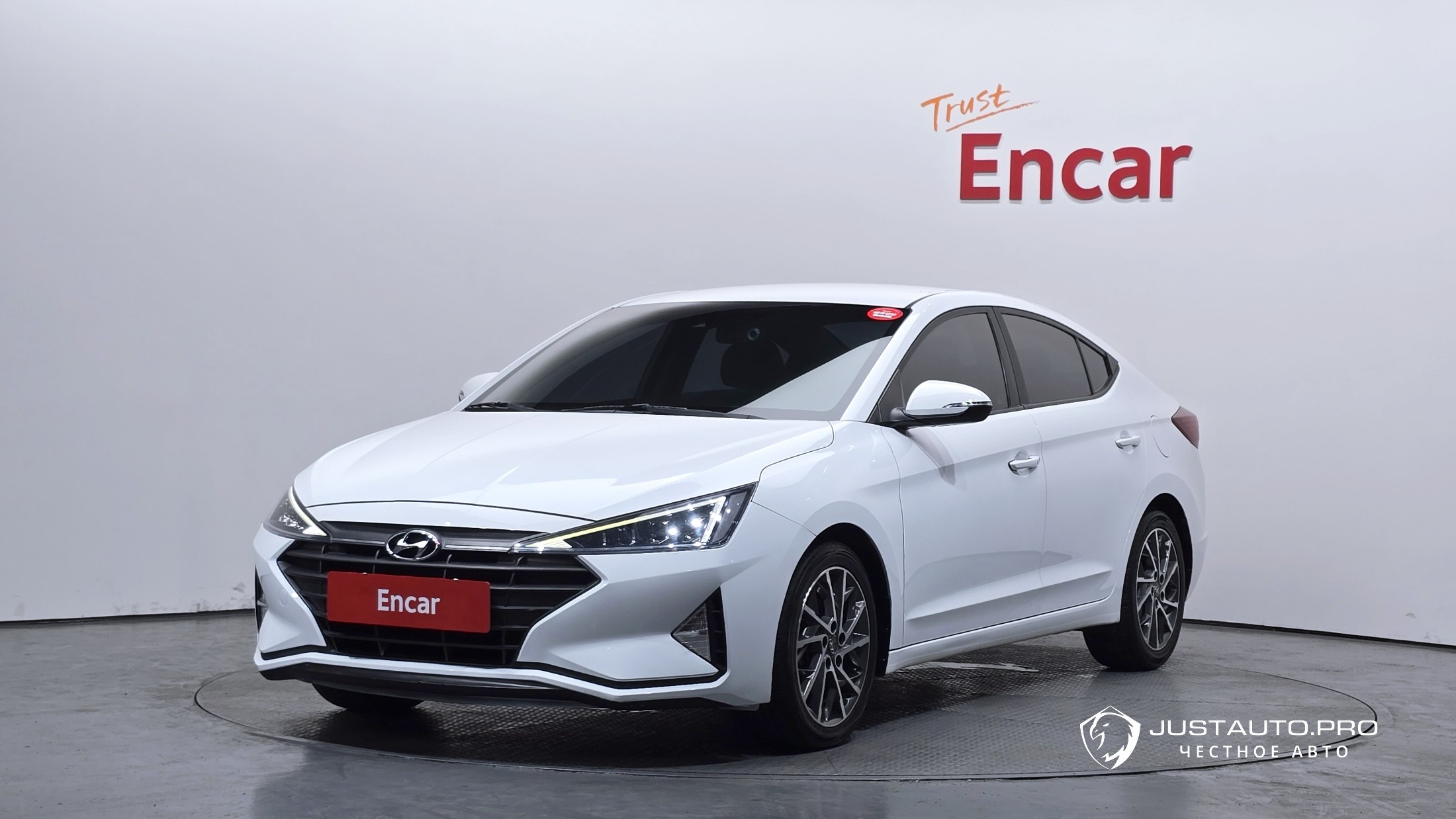 Автомобиль Hyundai AVANTE