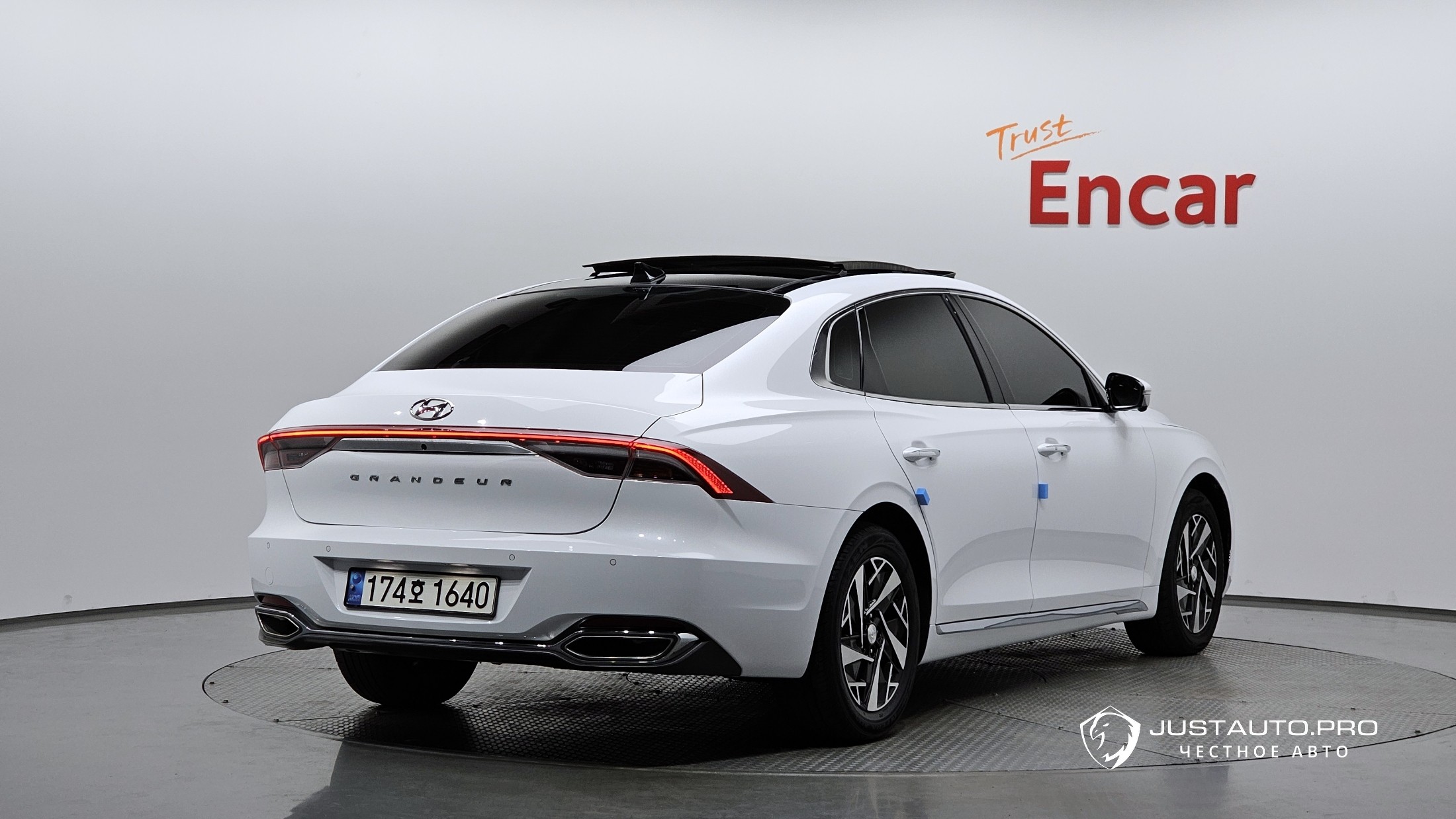 Автомобиль Hyundai Grandeur