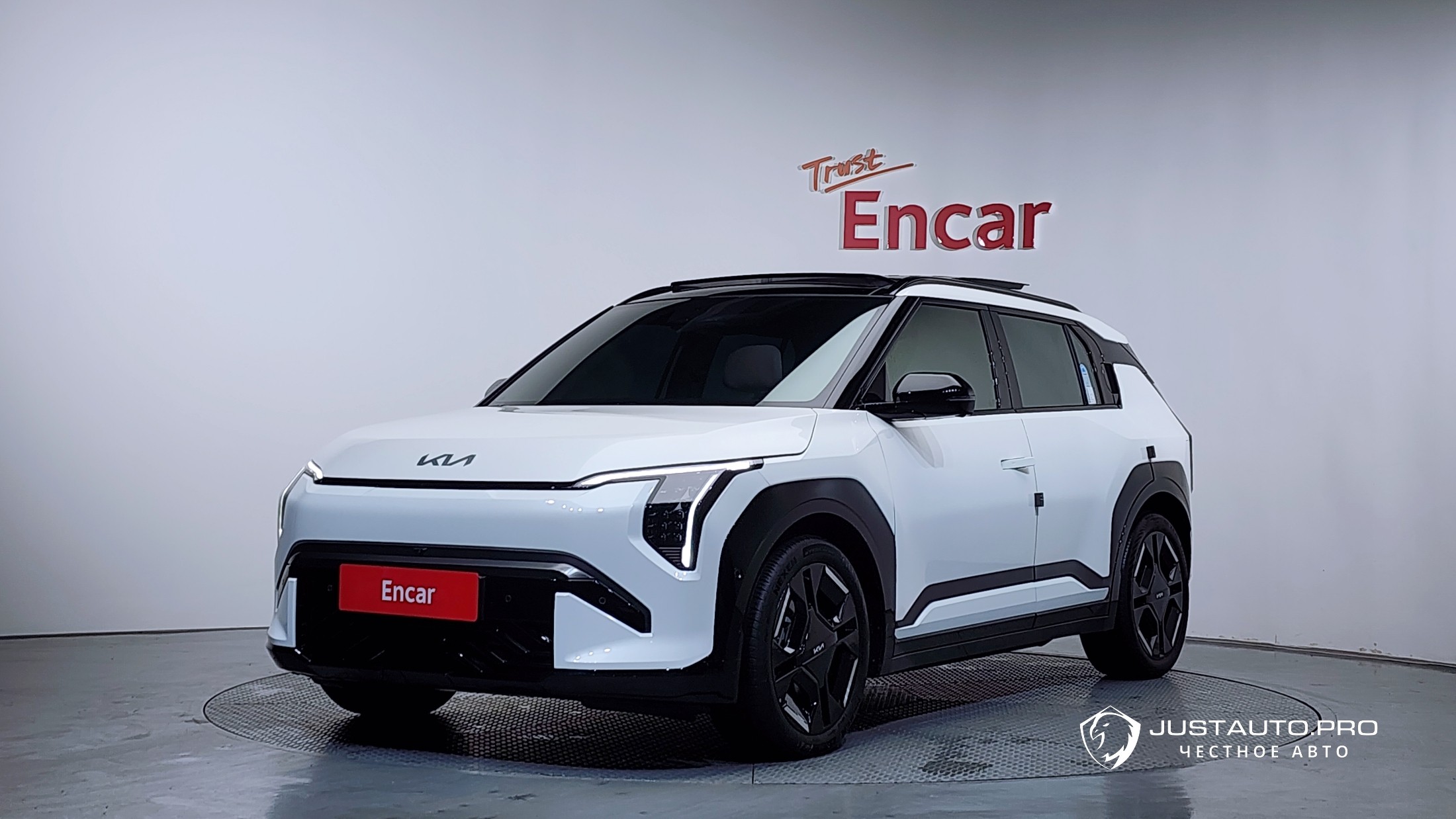 Автомобиль Kia EV3