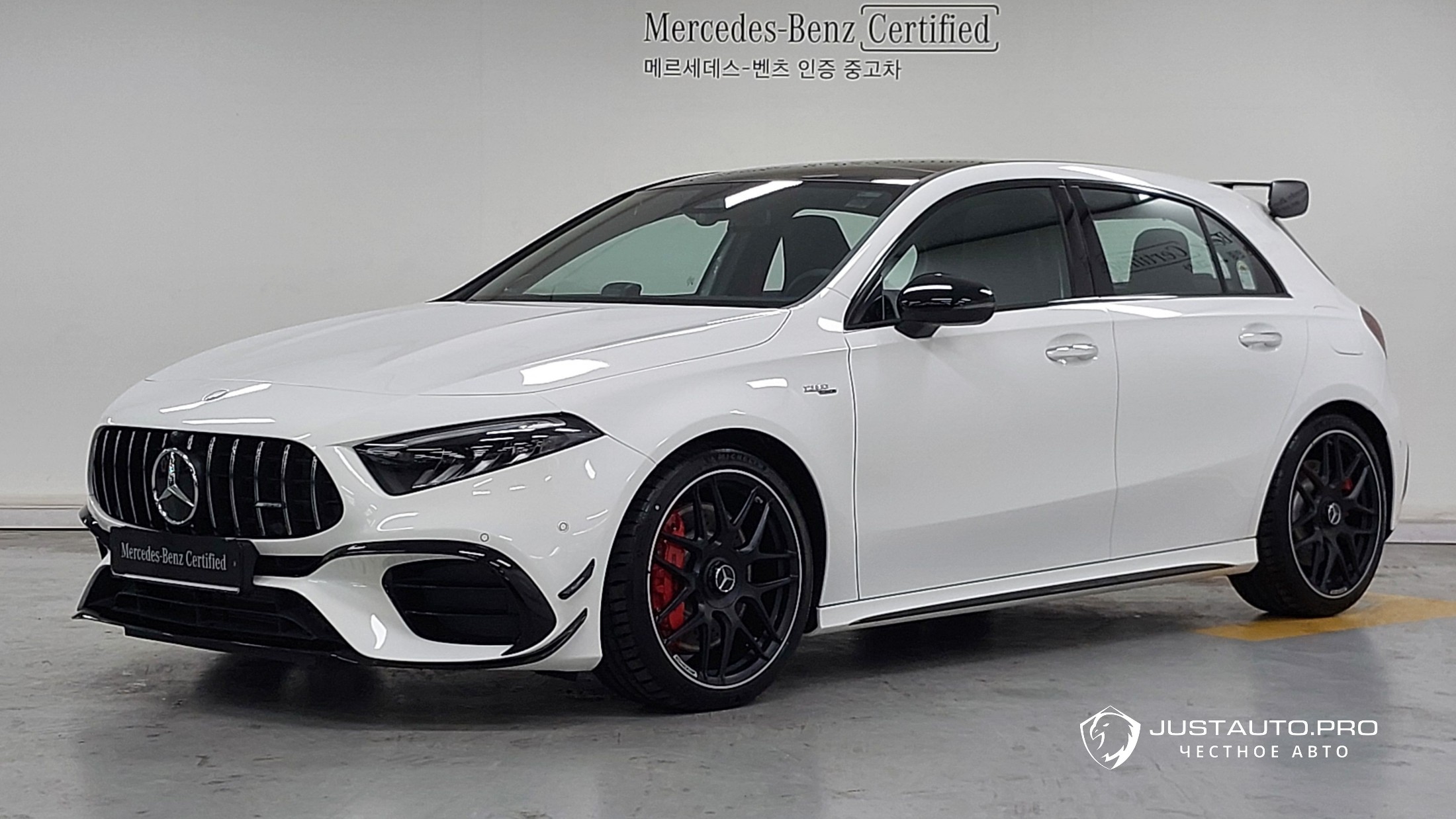 Автомобиль Mercedes-Benz A-Class
