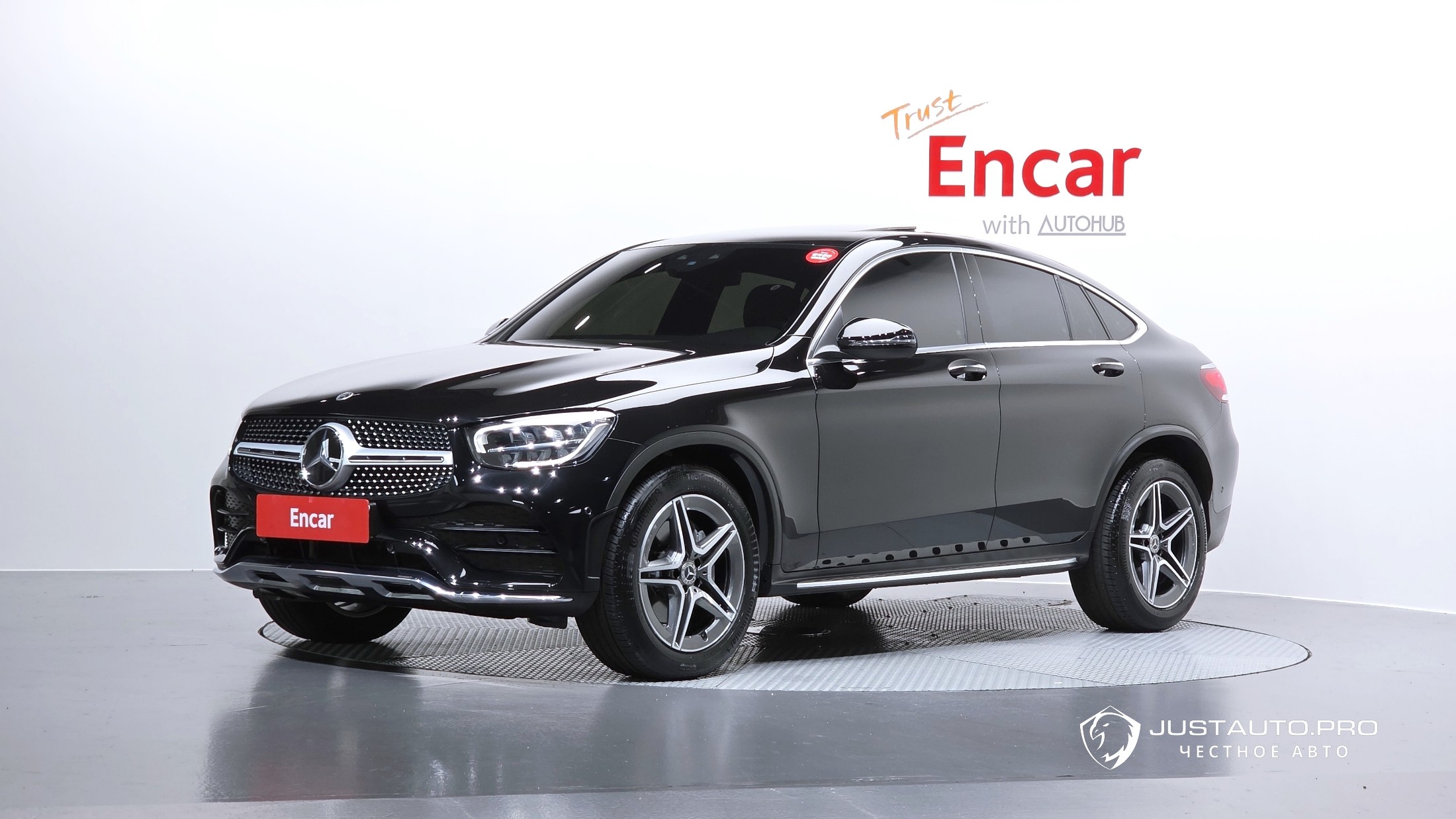 Автомобиль Mercedes-Benz GLC-Class