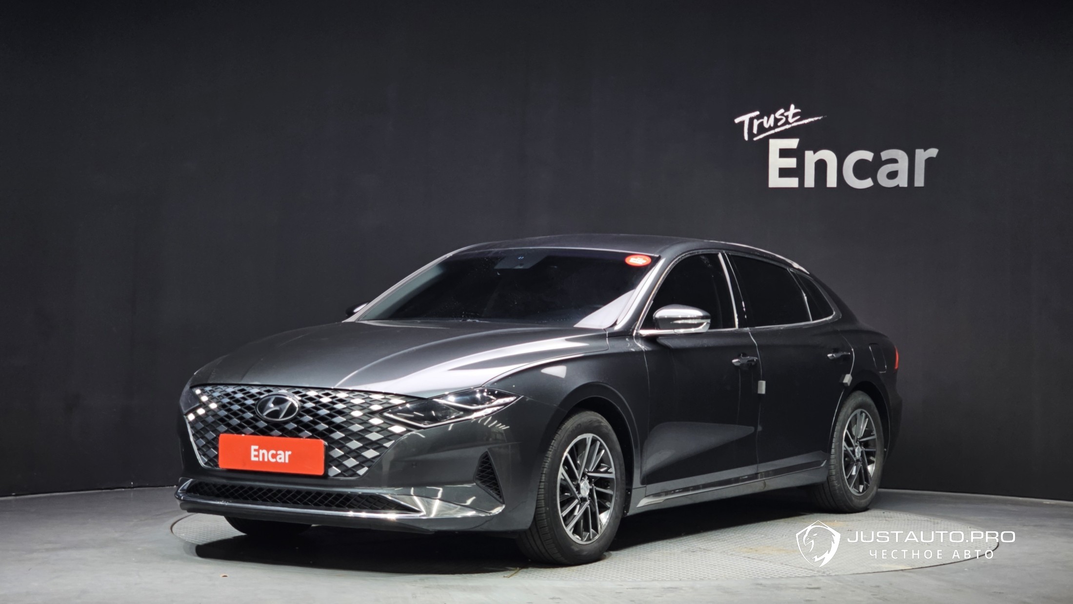 Автомобиль Hyundai Grandeur