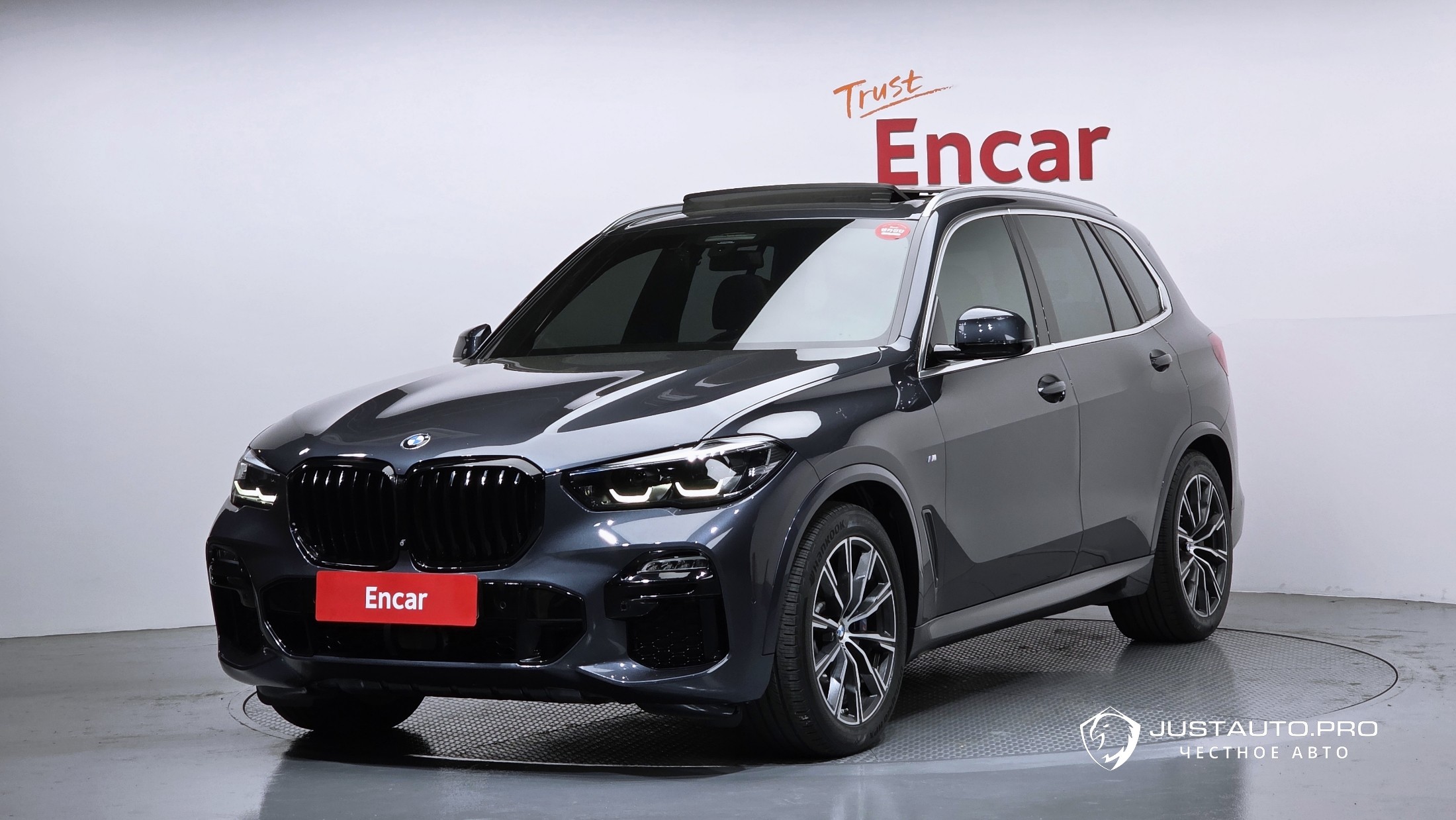 Автомобиль BMW X5