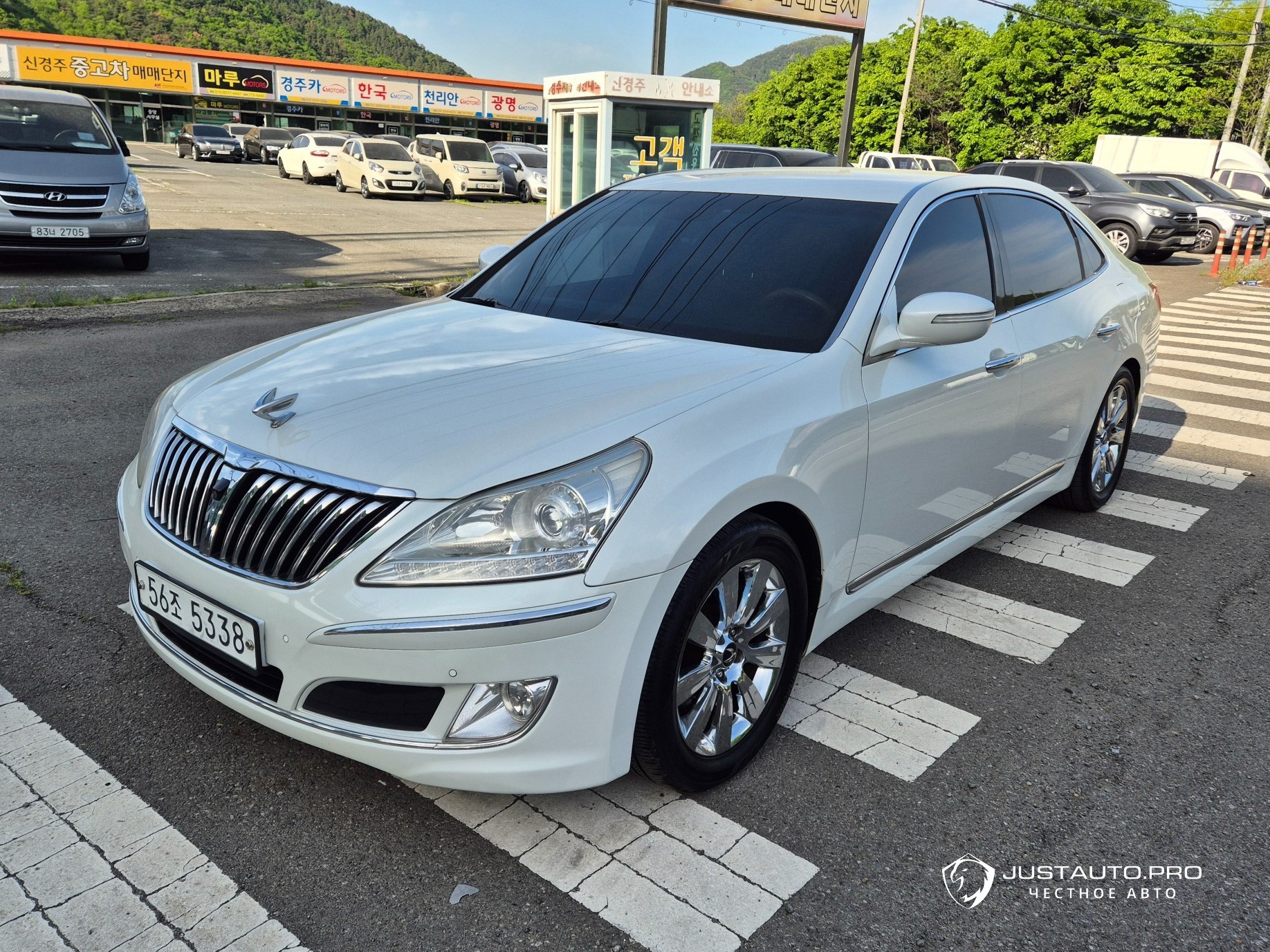 Автомобиль Hyundai Equus