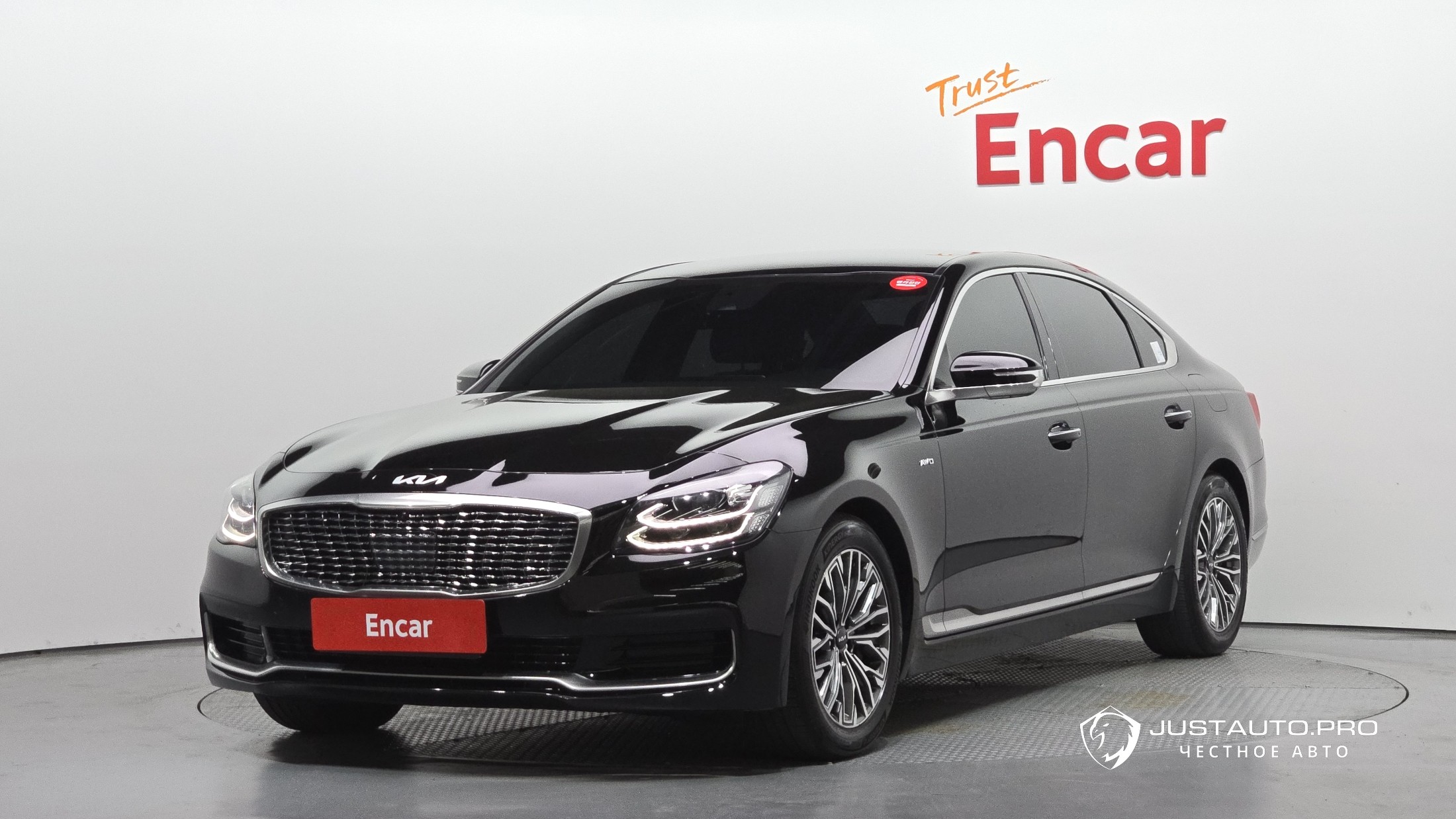 Автомобиль Kia K9
