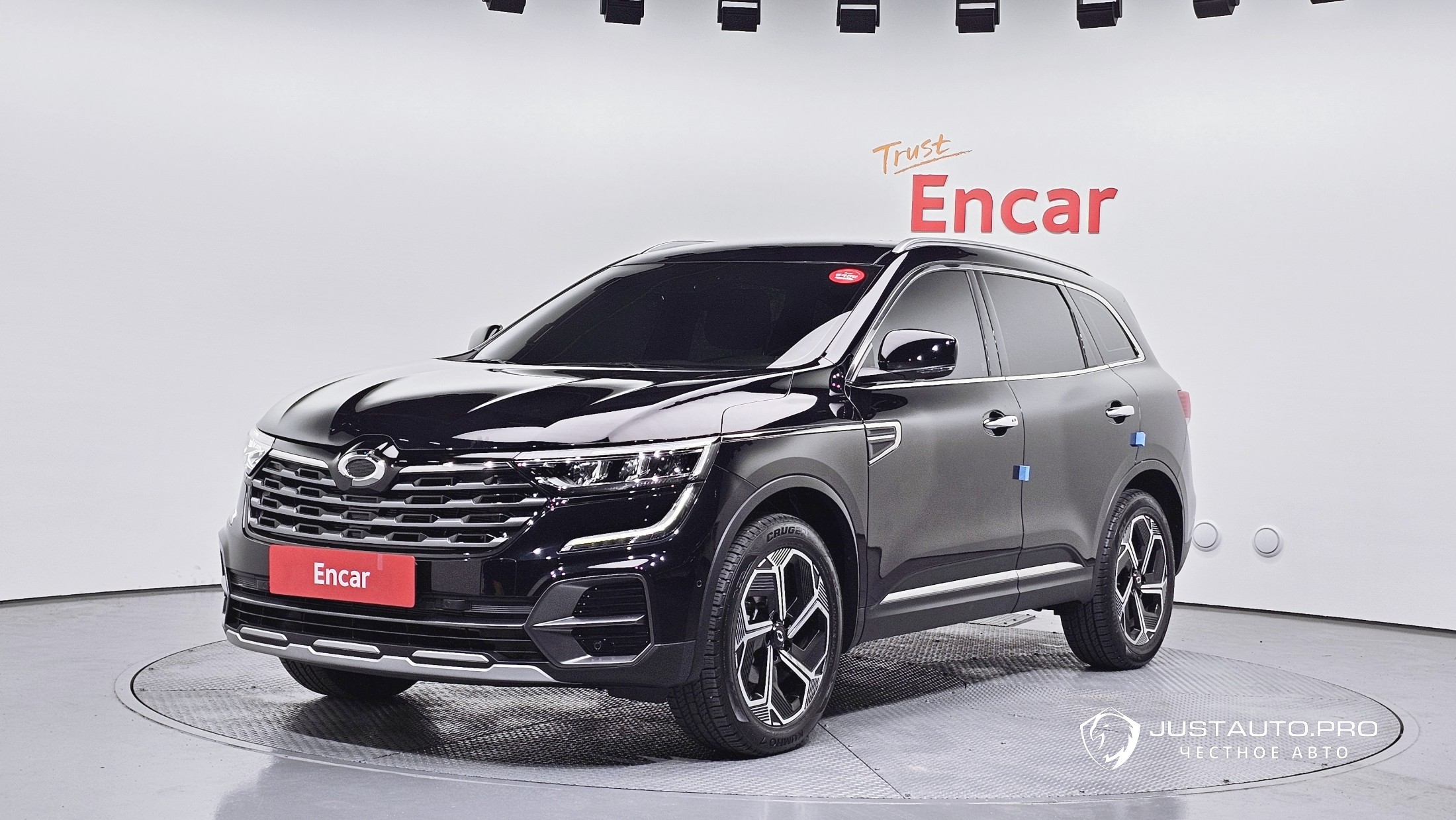 Автомобиль Renault-KoreaSamsung QM6