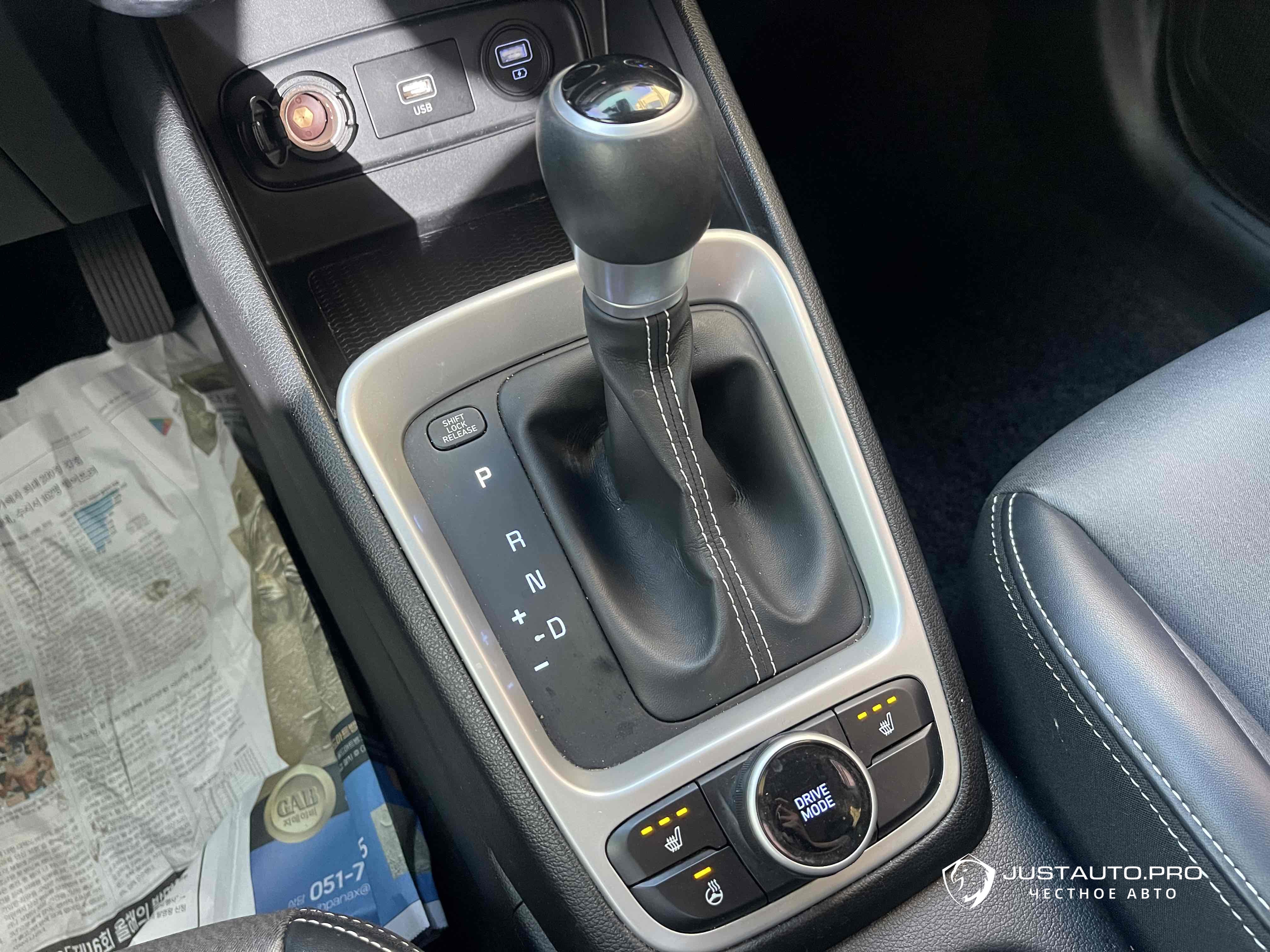Автомобиль Hyundai Venue