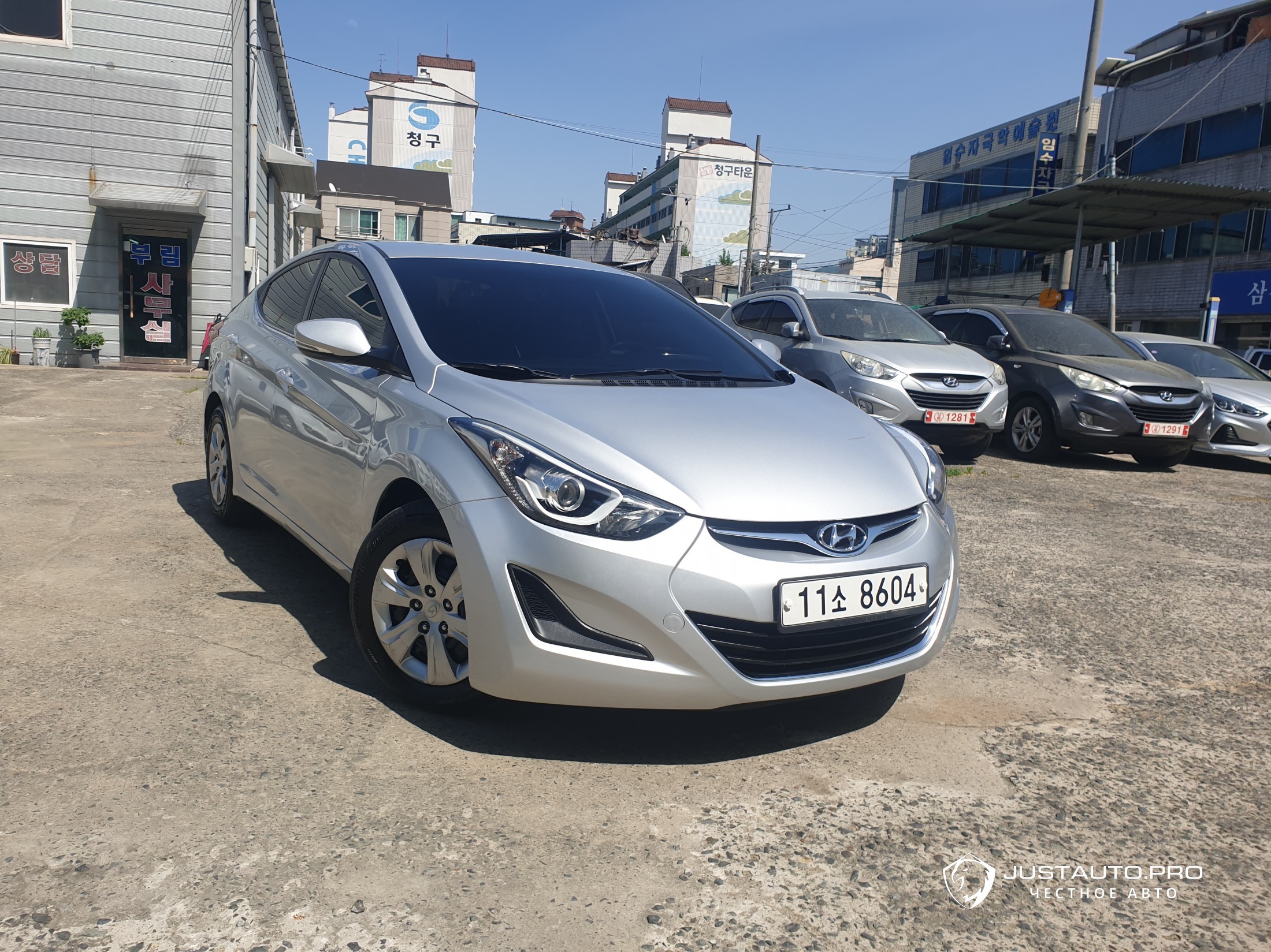 Автомобиль Hyundai AVANTE