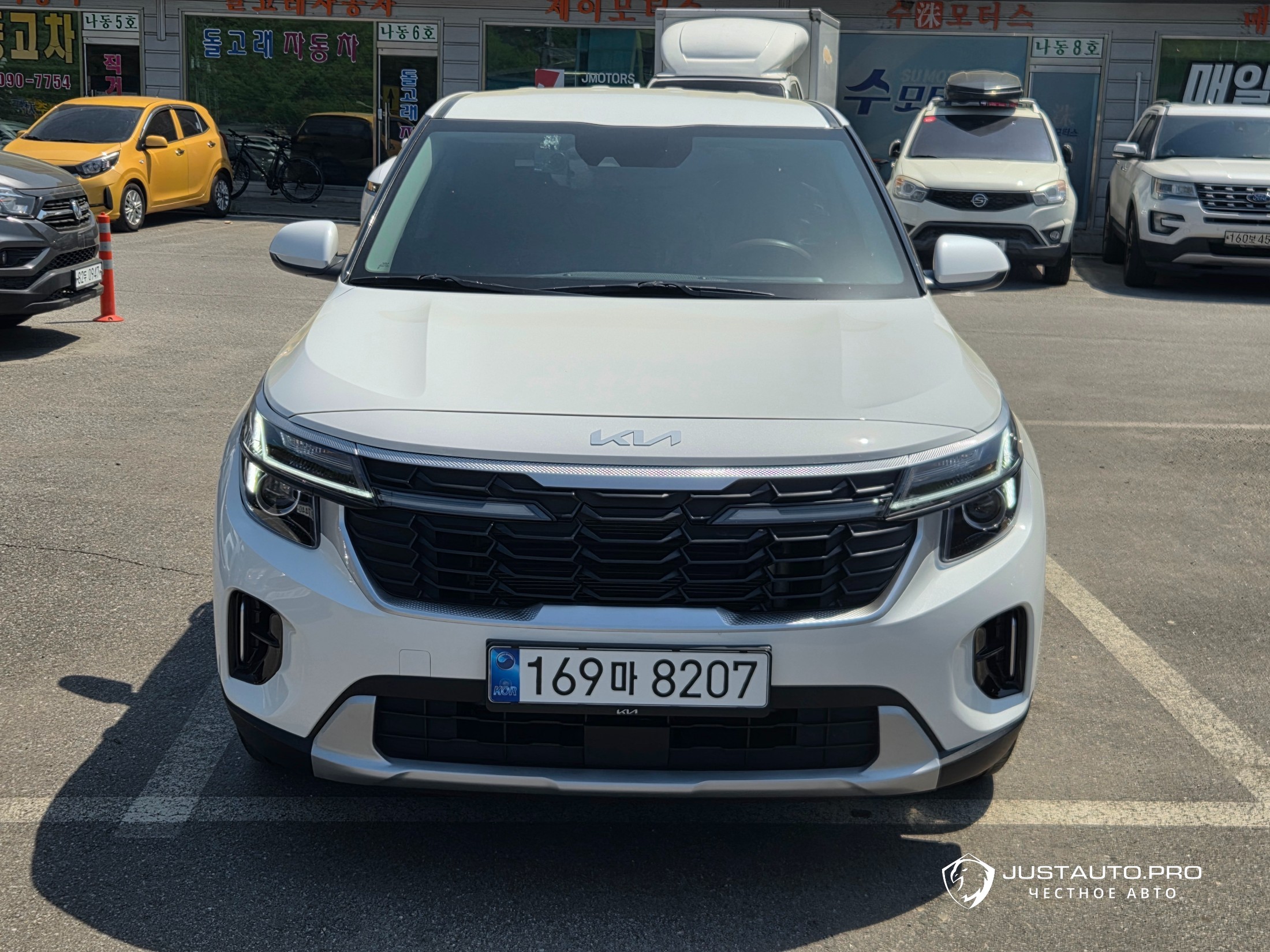 Автомобиль Kia Seltos