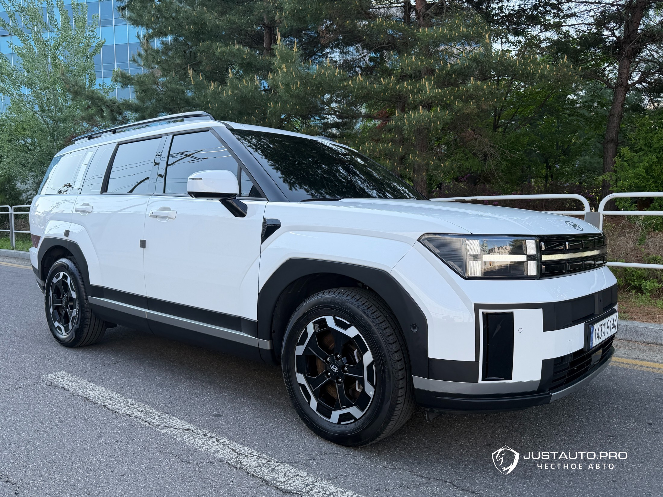Автомобиль Hyundai Santafe