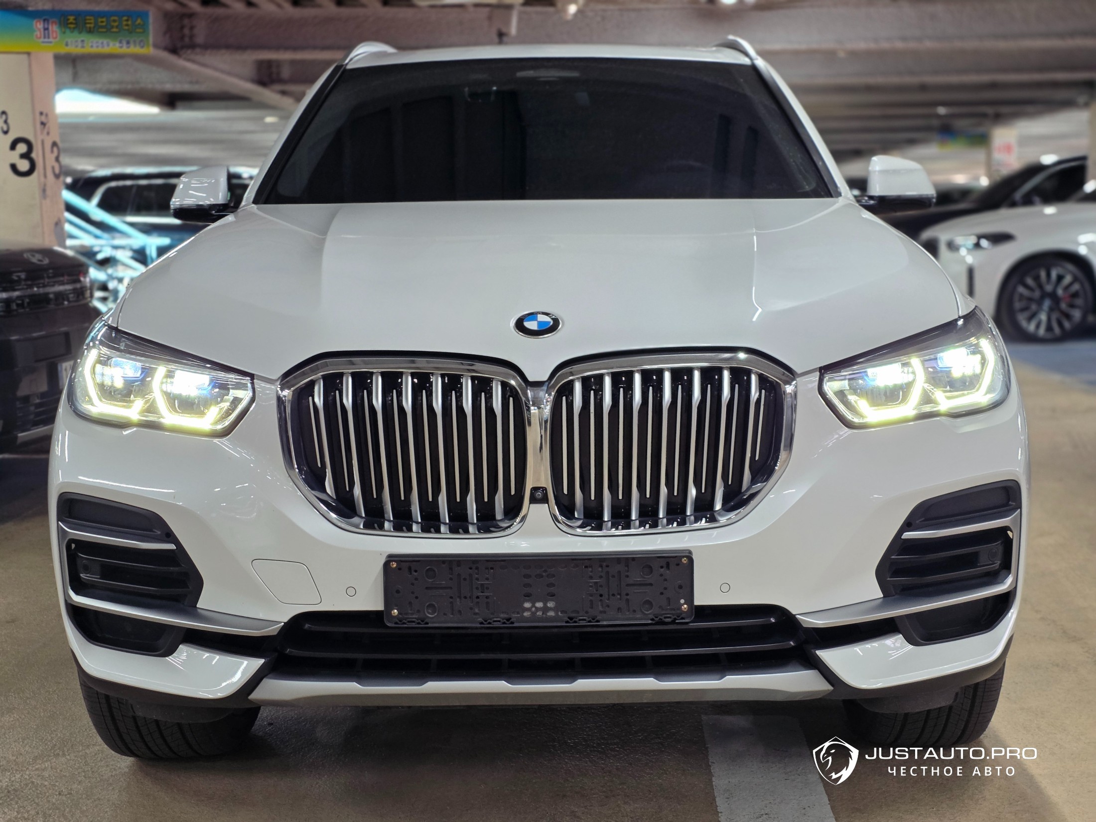 Автомобиль BMW X5