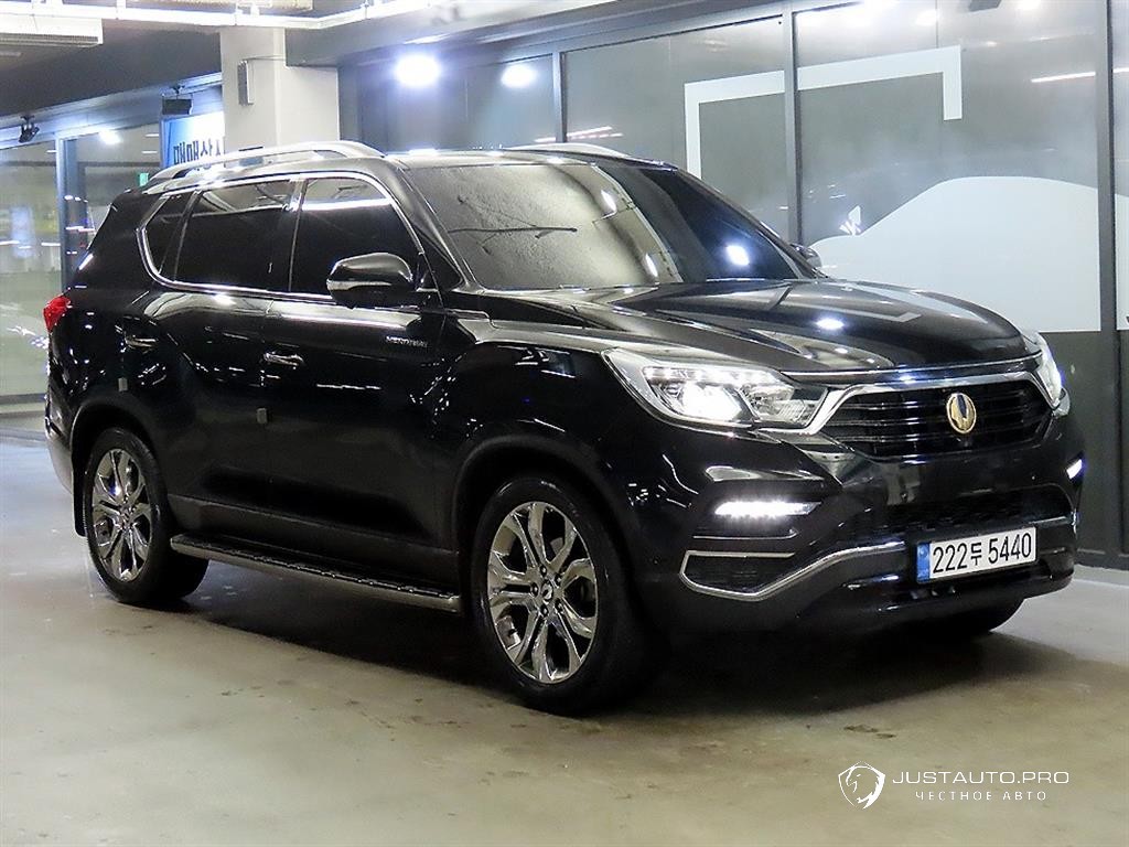 Автомобиль KG_Mobility_Ssangyong Rexton