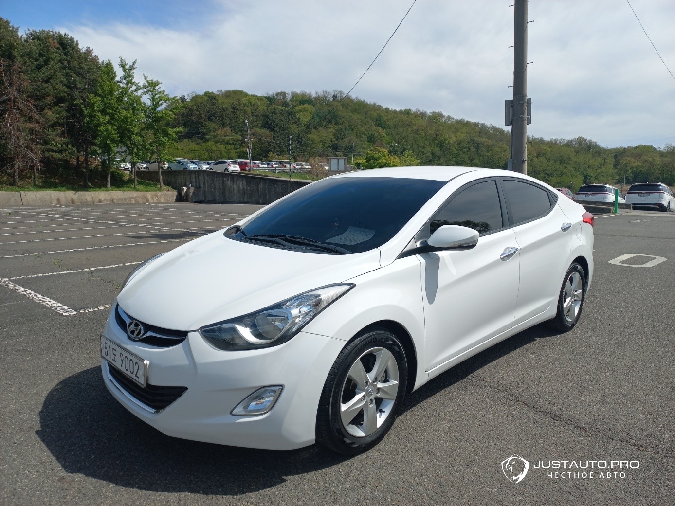 Автомобиль Hyundai AVANTE