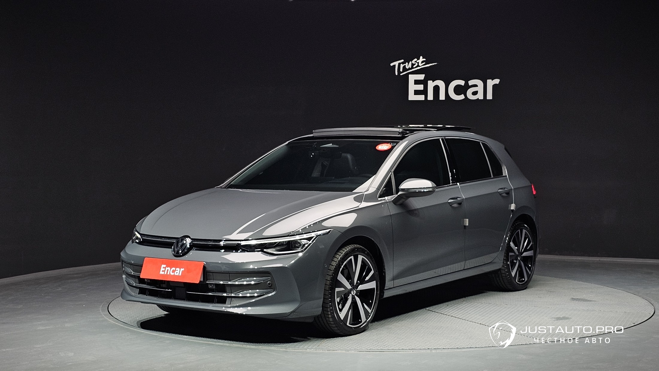 Автомобиль Volkswagen Golf