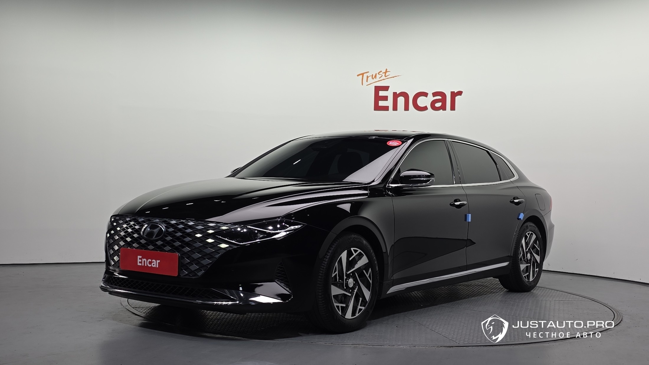 Автомобиль Hyundai Grandeur