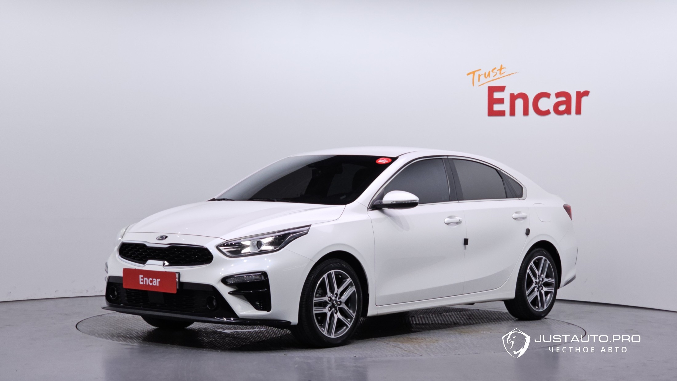Автомобиль Kia K3