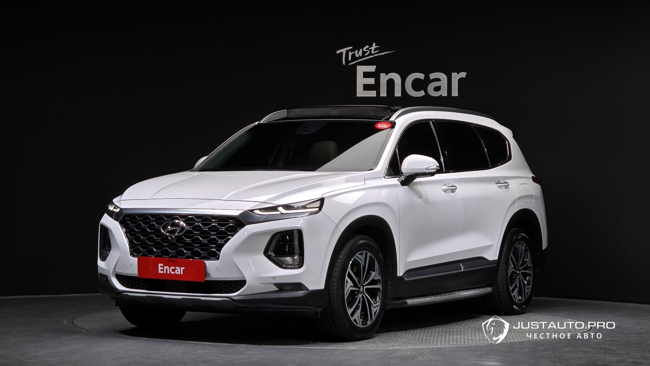 Автомобиль Hyundai Santafe
