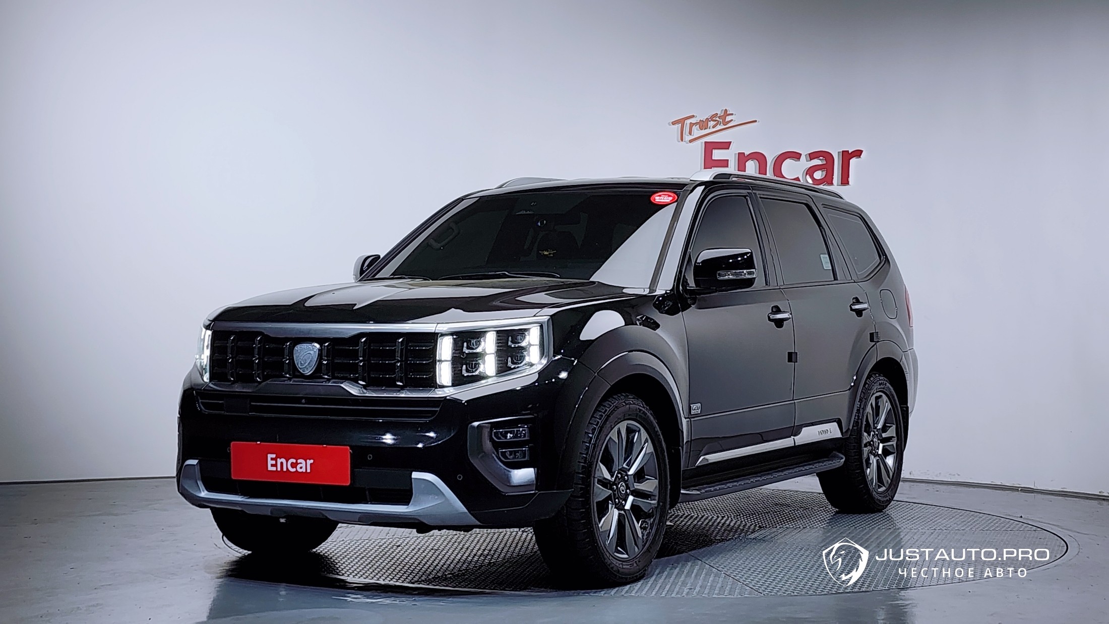 Автомобиль Kia Mohave