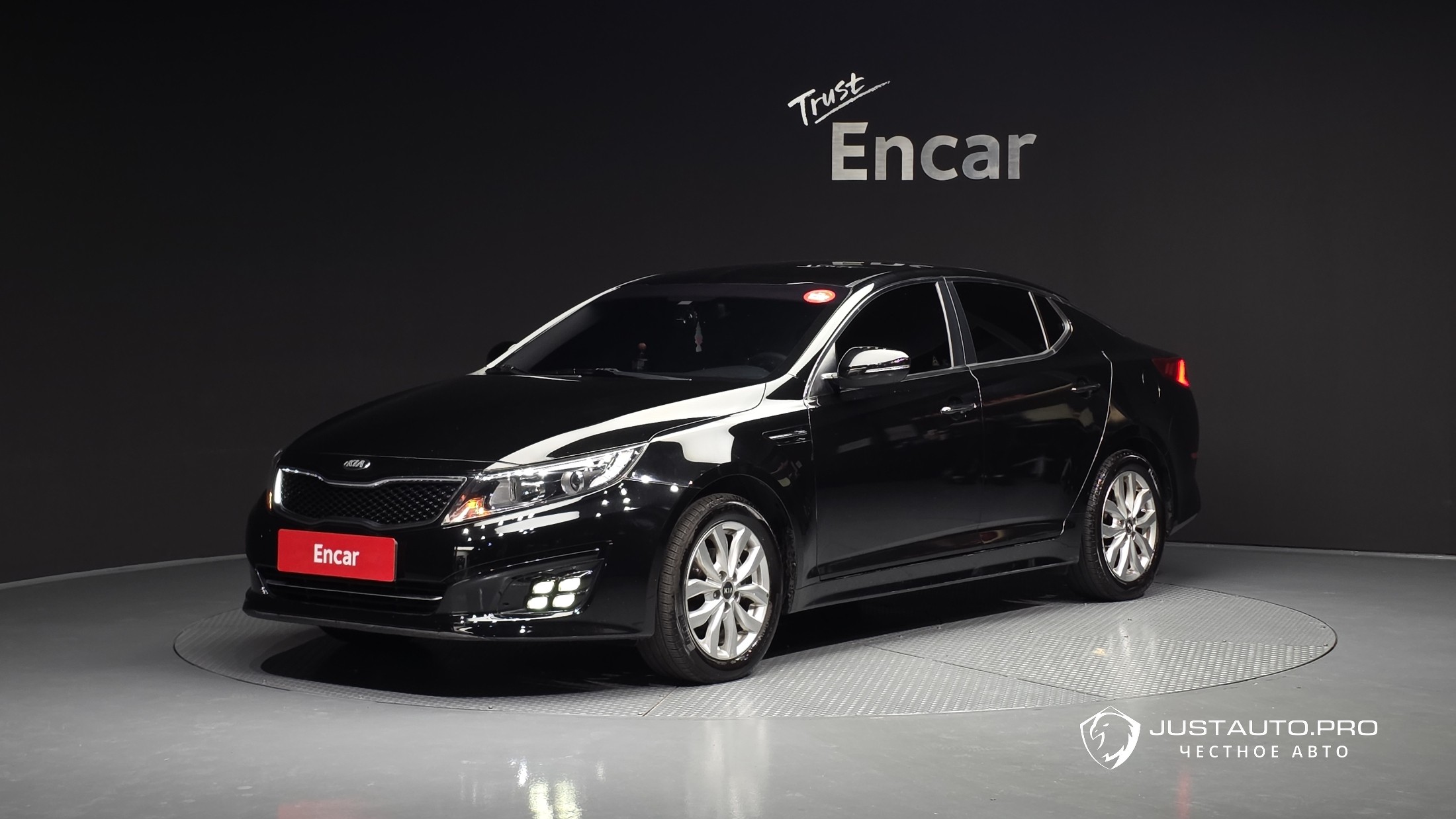 Автомобиль Kia K5