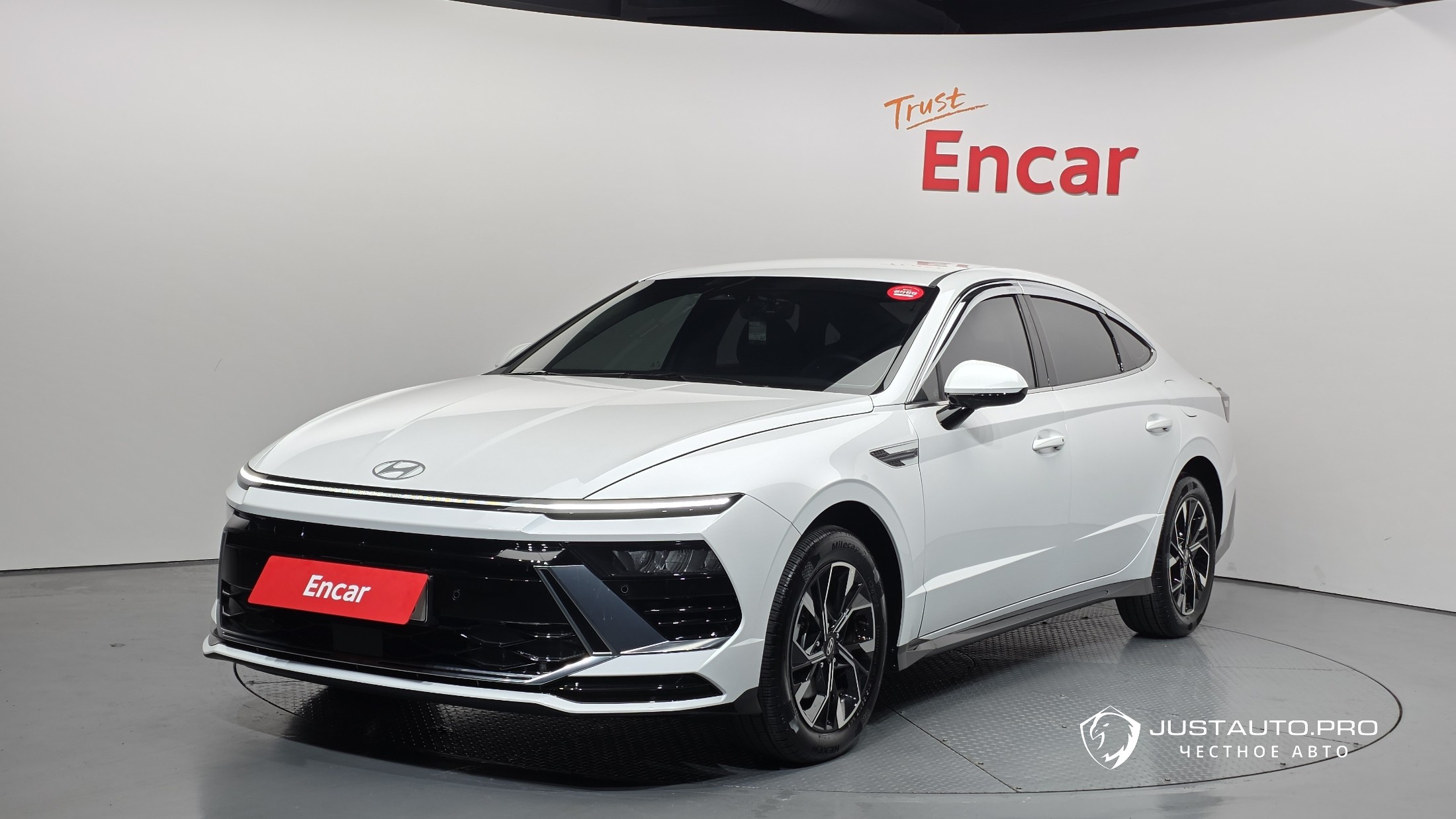 Автомобиль Hyundai Sonata