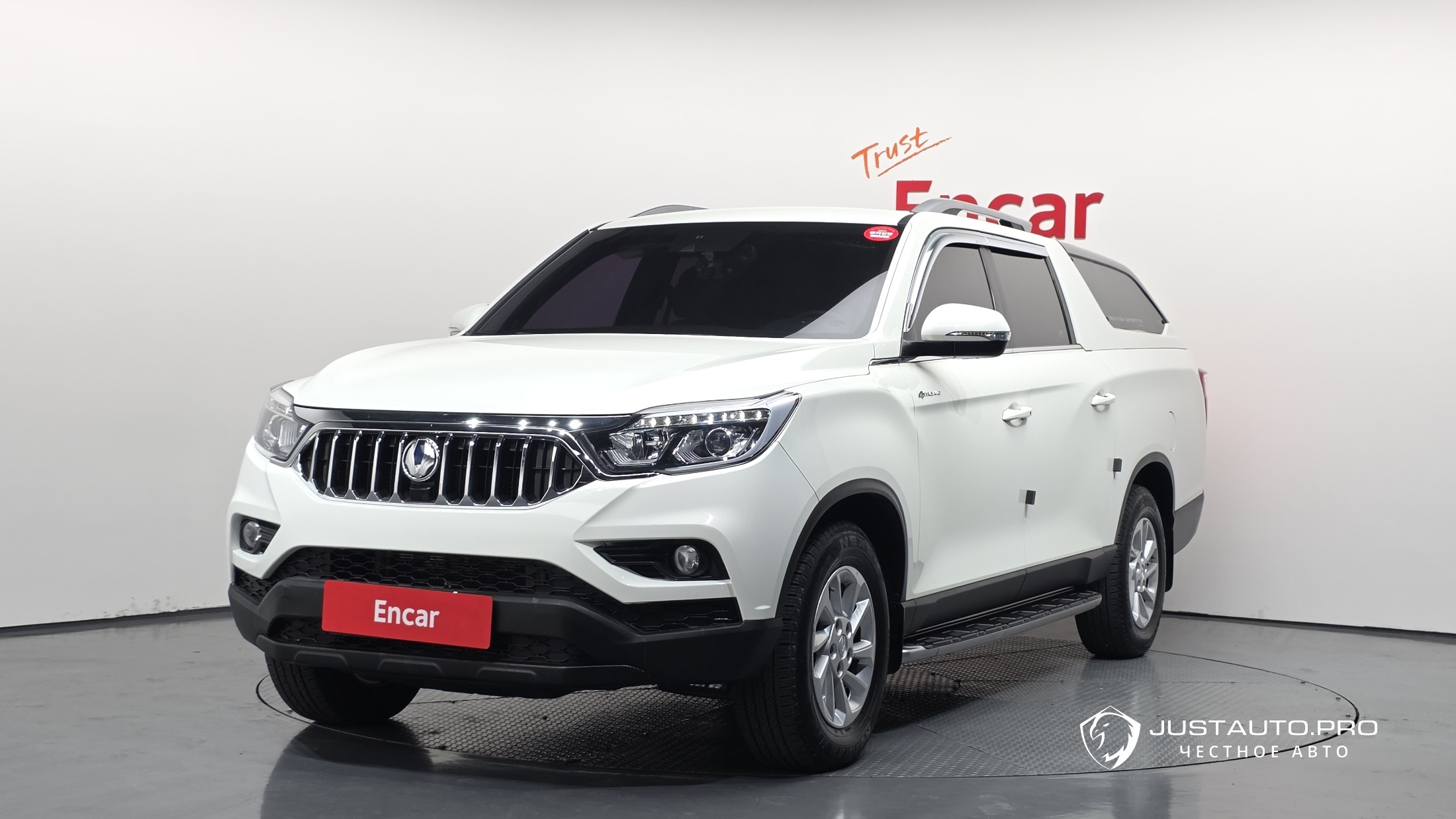 Автомобиль KG_Mobility_Ssangyong Rexton