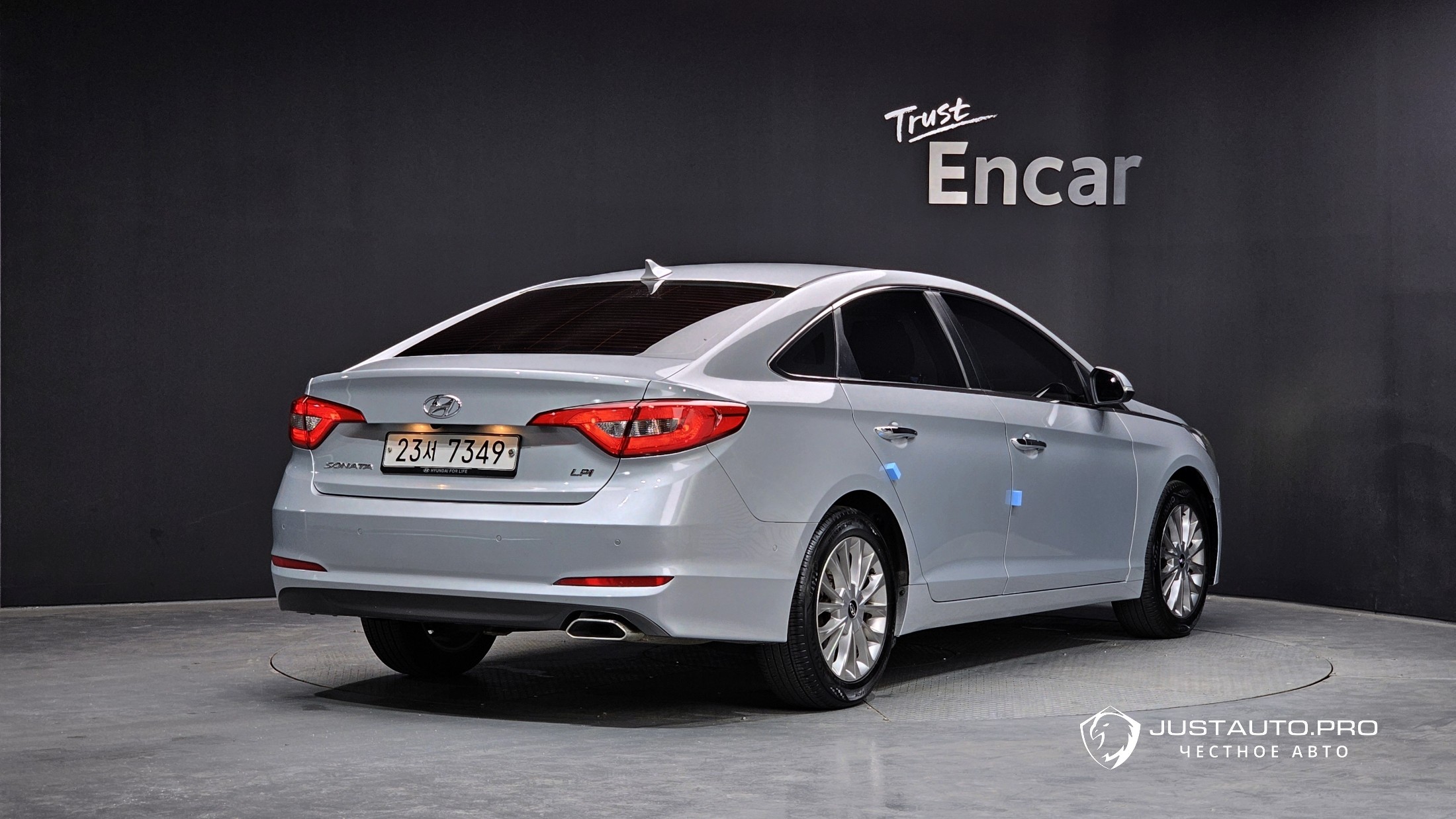 Автомобиль Hyundai Sonata