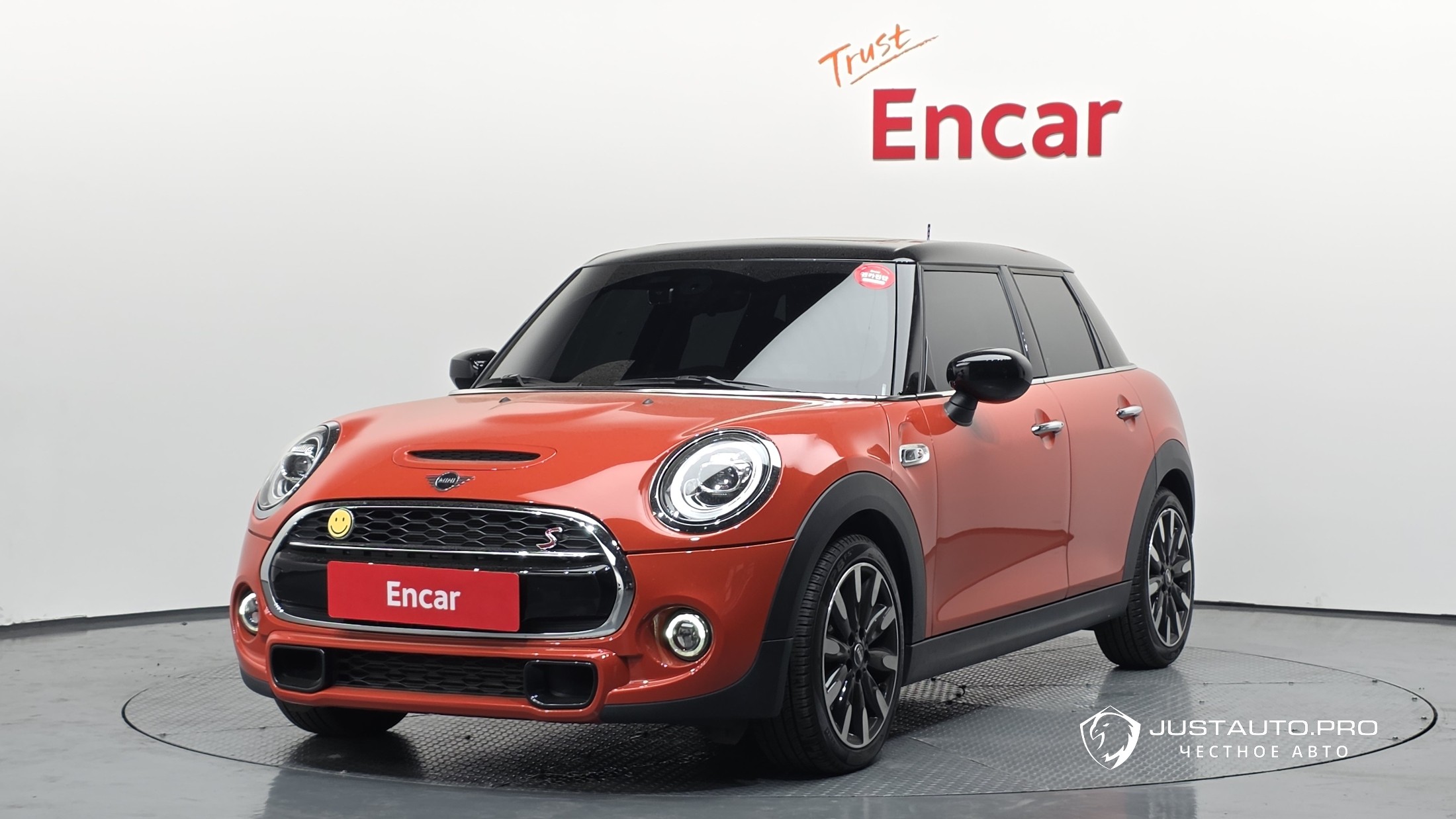 Автомобиль Mini Cooper