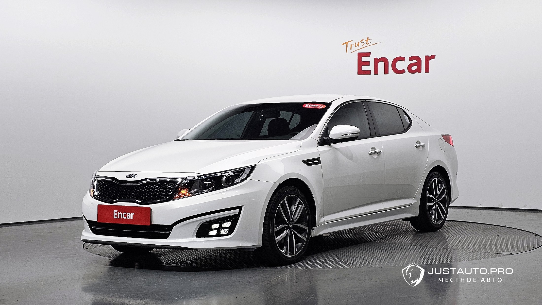Автомобиль Kia K5