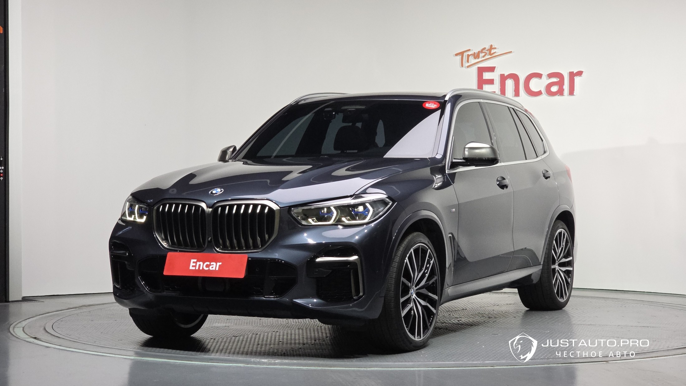 Автомобиль BMW X5