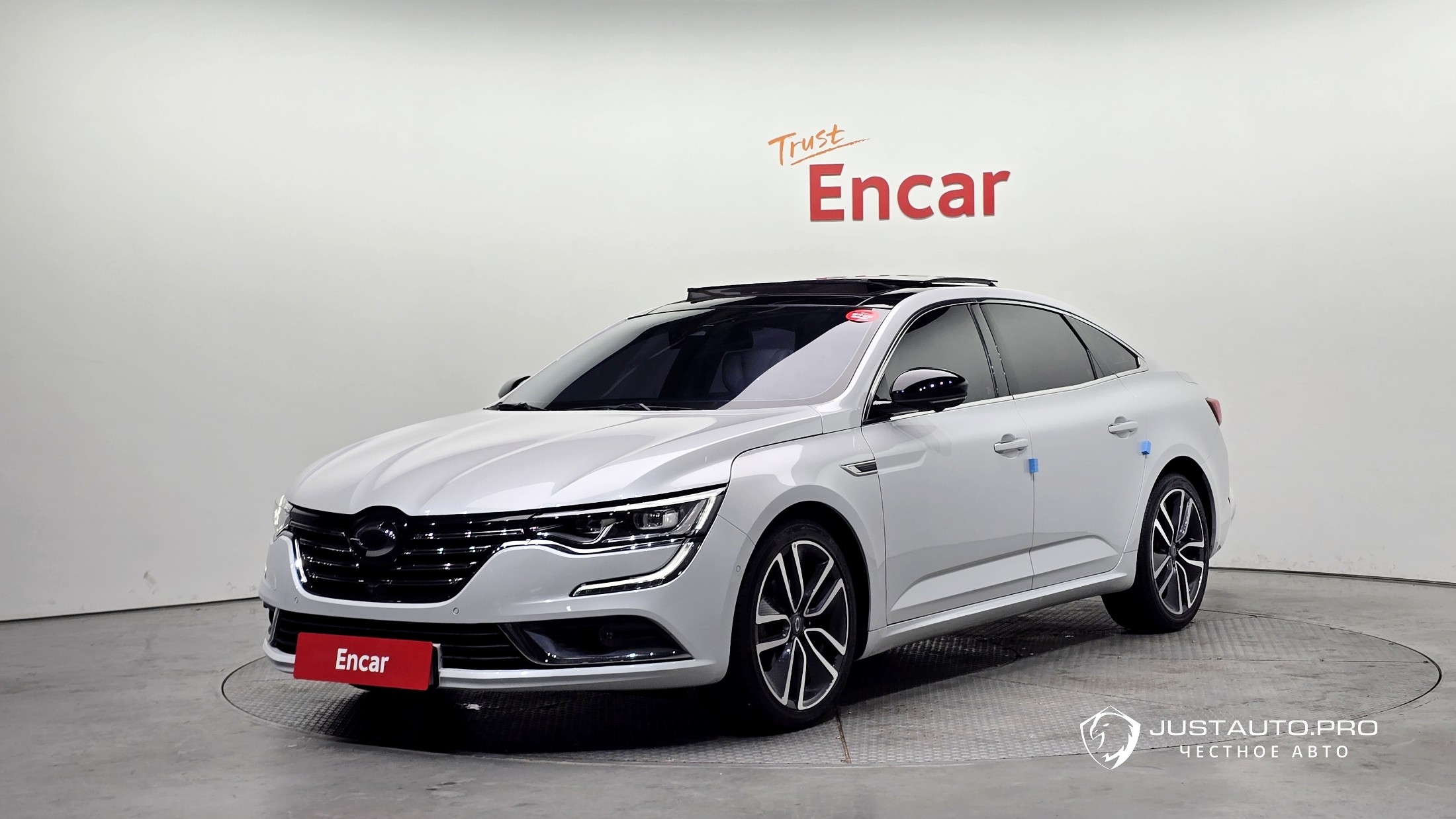 Автомобиль Renault-KoreaSamsung SM6