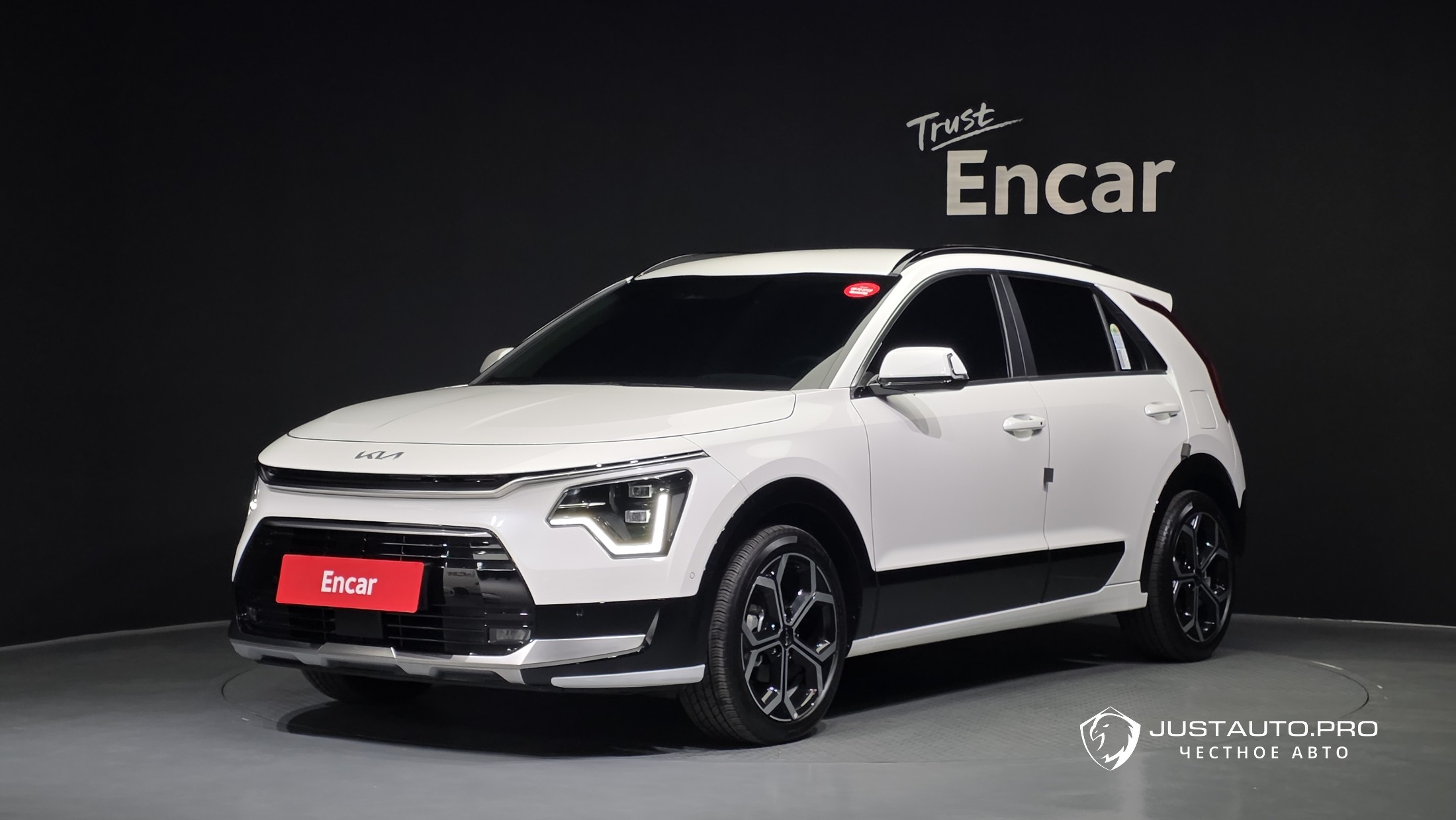 Автомобиль Kia Niro