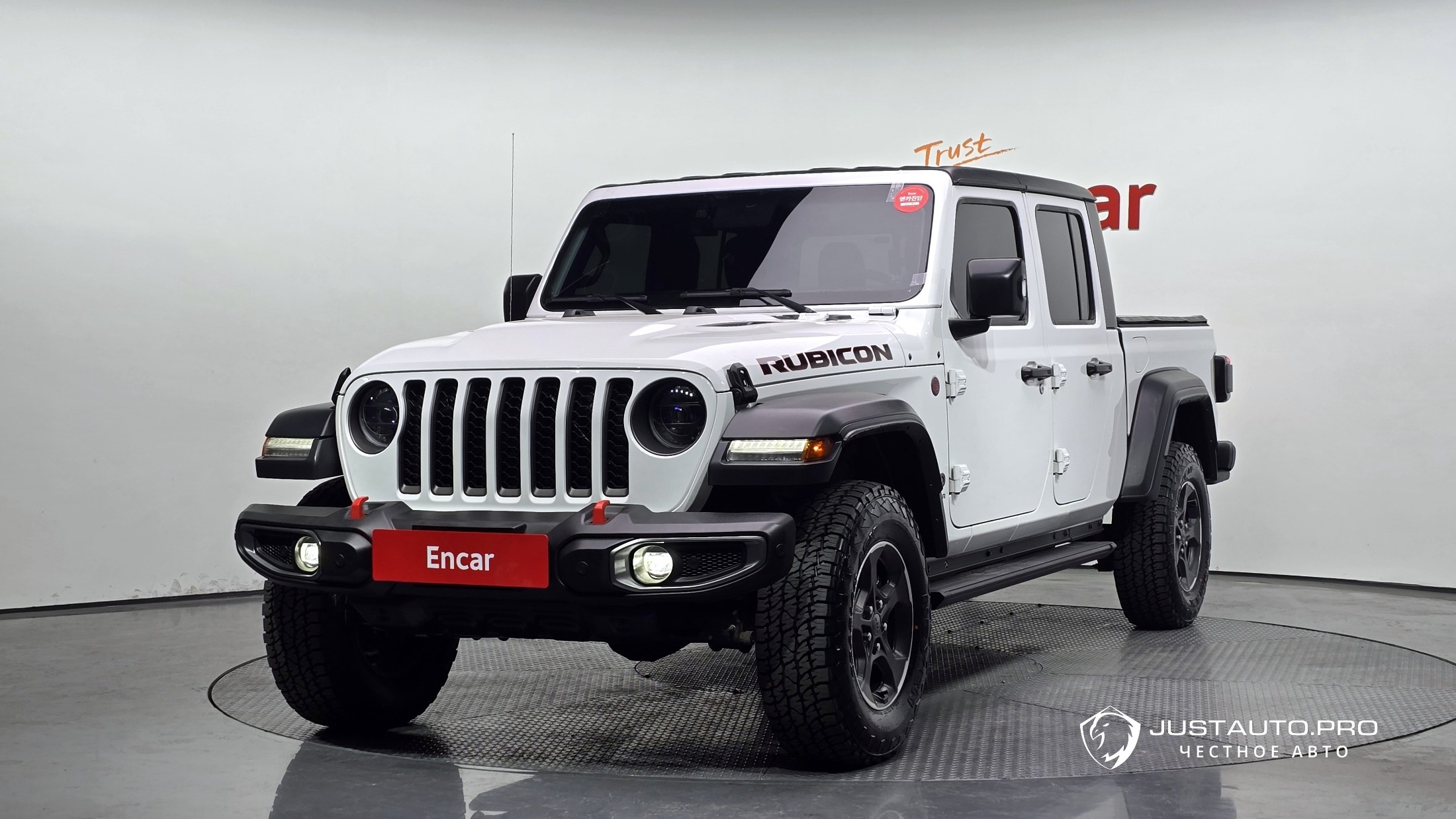 Автомобиль Jeep Gladiator