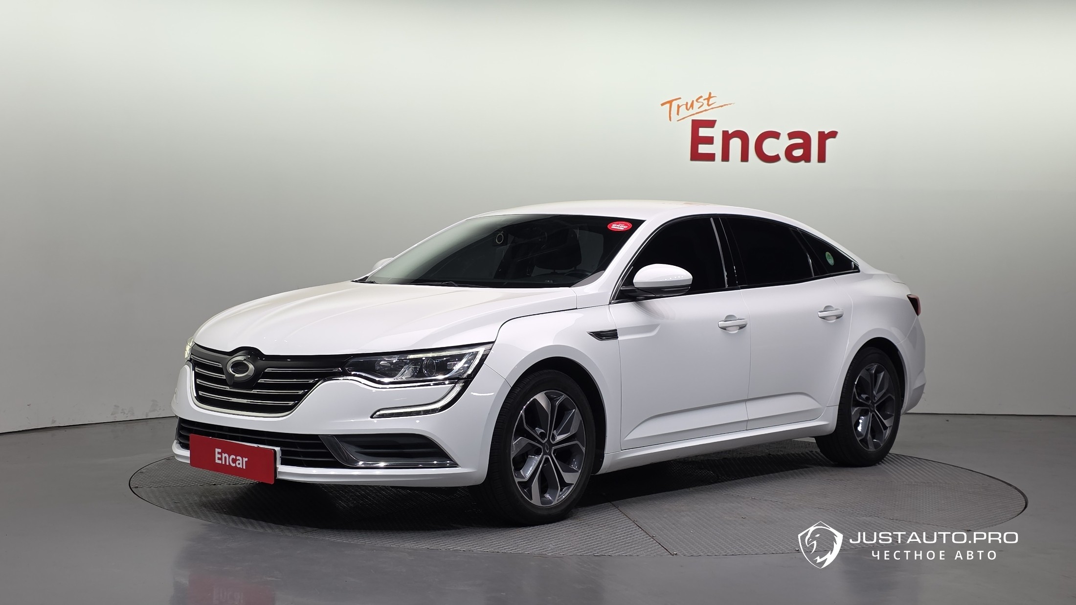 Автомобиль Renault-KoreaSamsung SM6
