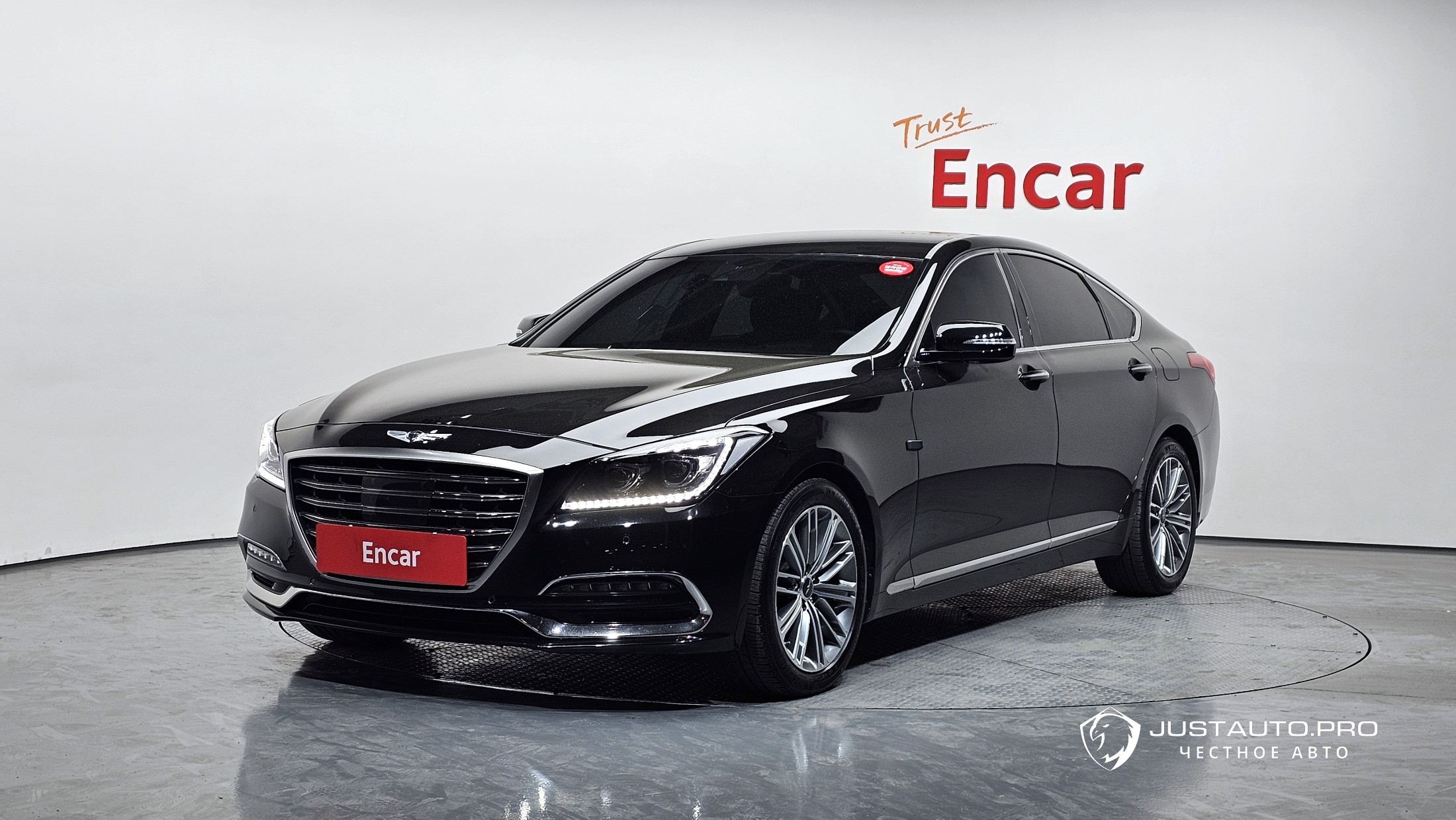 Автомобиль Genesis G80