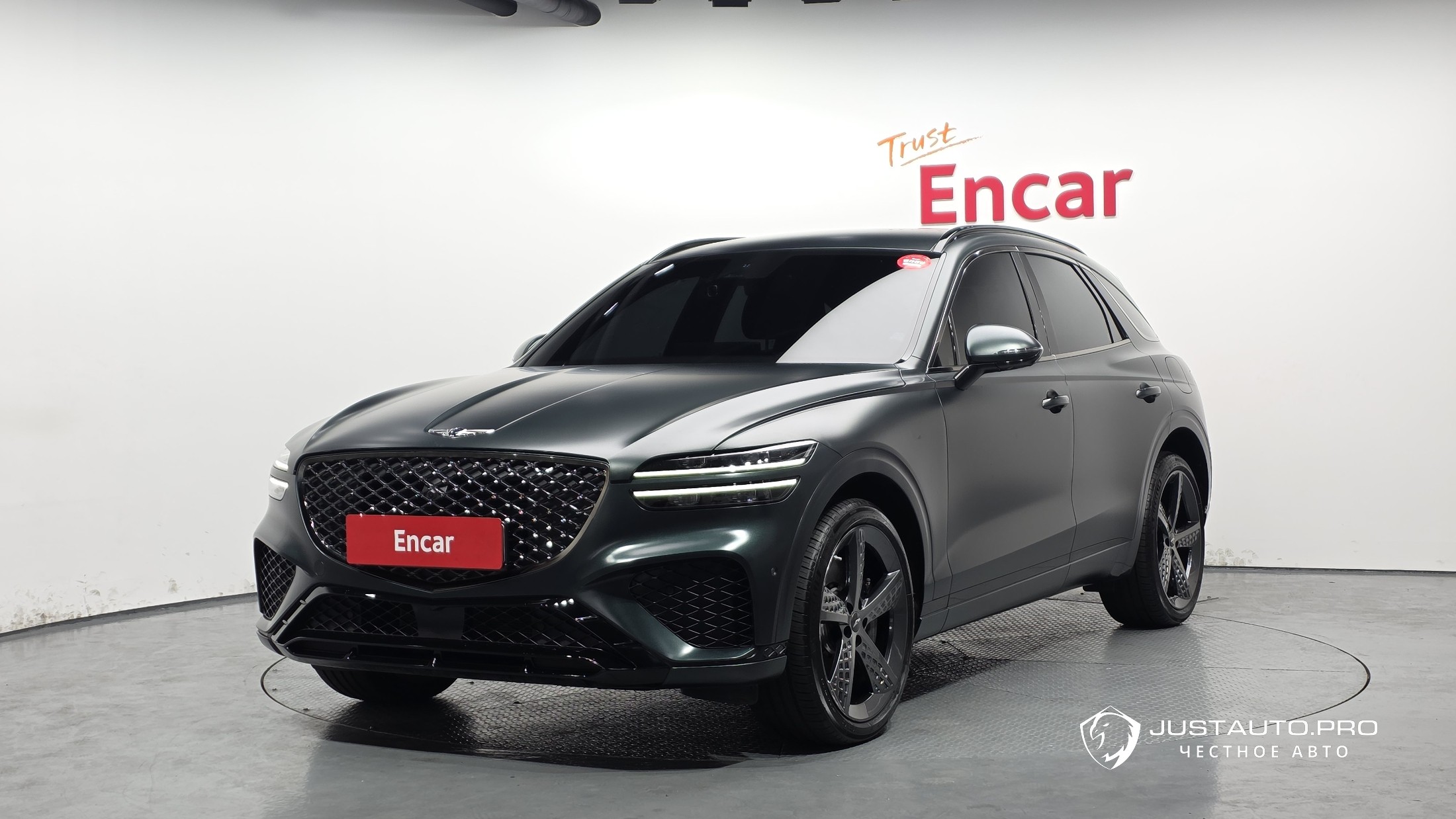 Автомобиль Genesis GV70