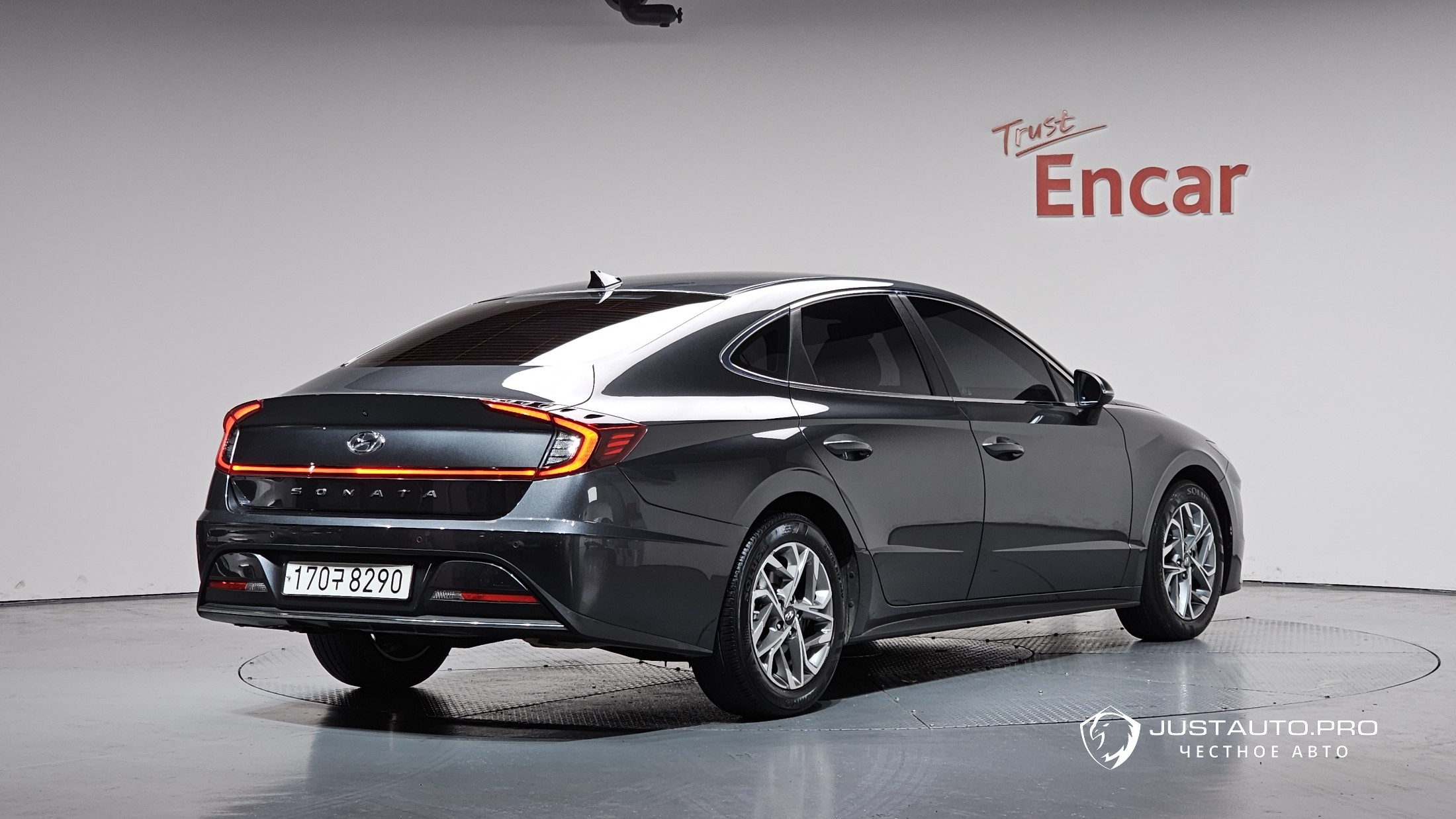 Автомобиль Hyundai Sonata